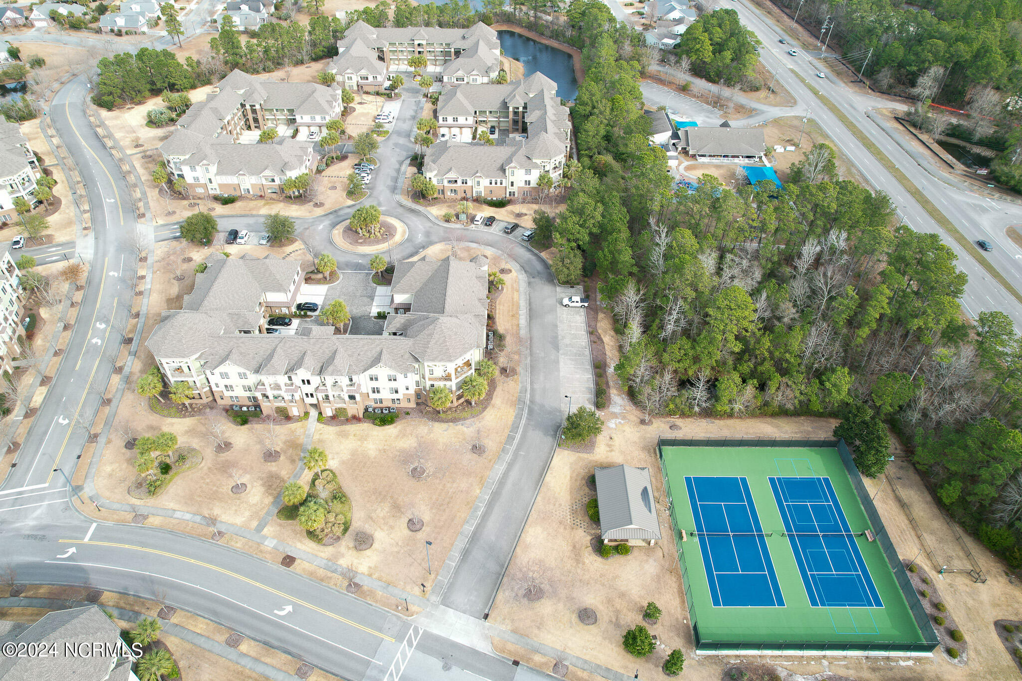 550 Grande Manor Court, 202