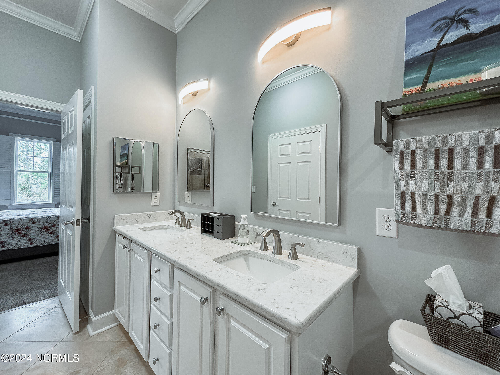 550 Grande Manor Court, 202