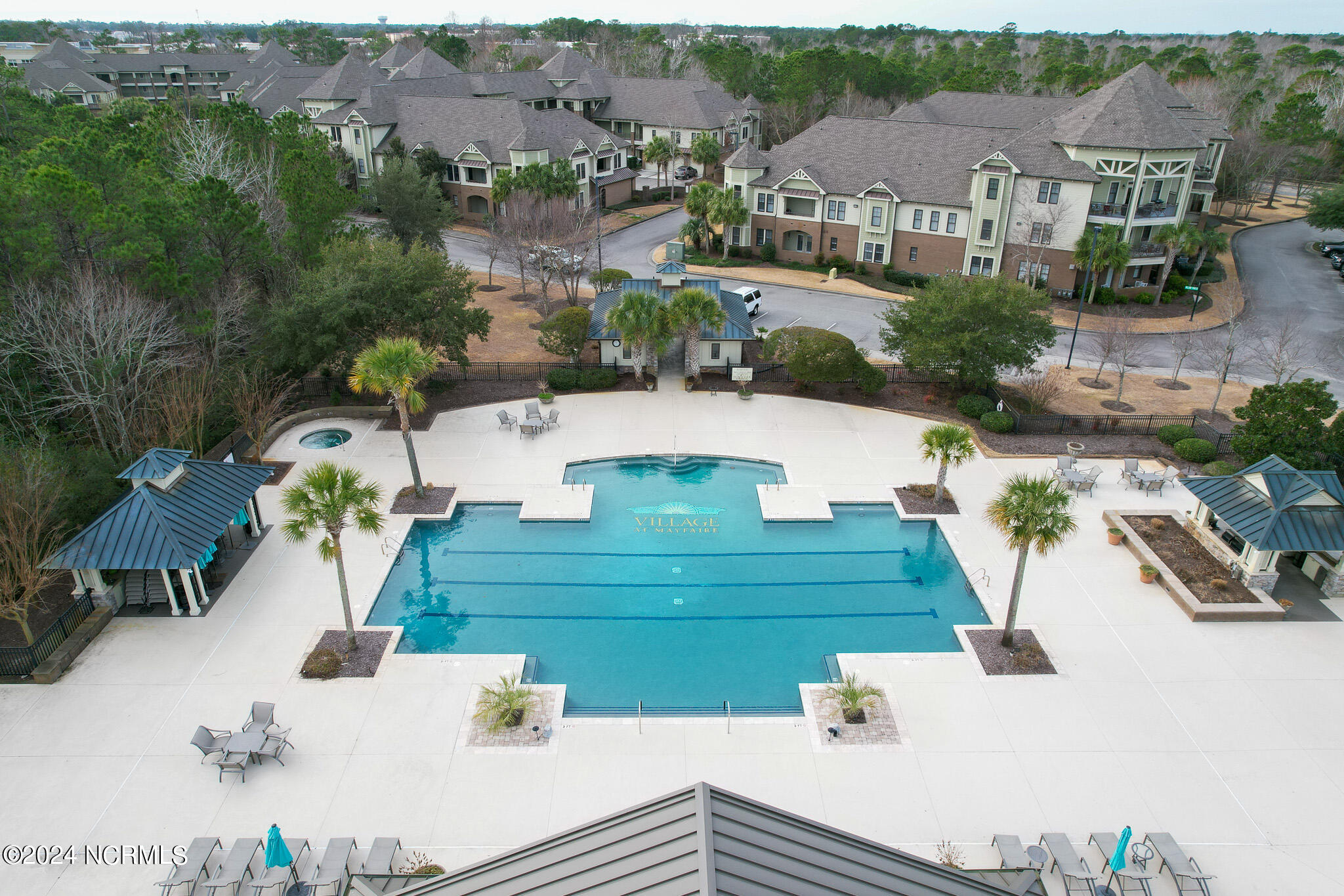 550 Grande Manor Court, 202