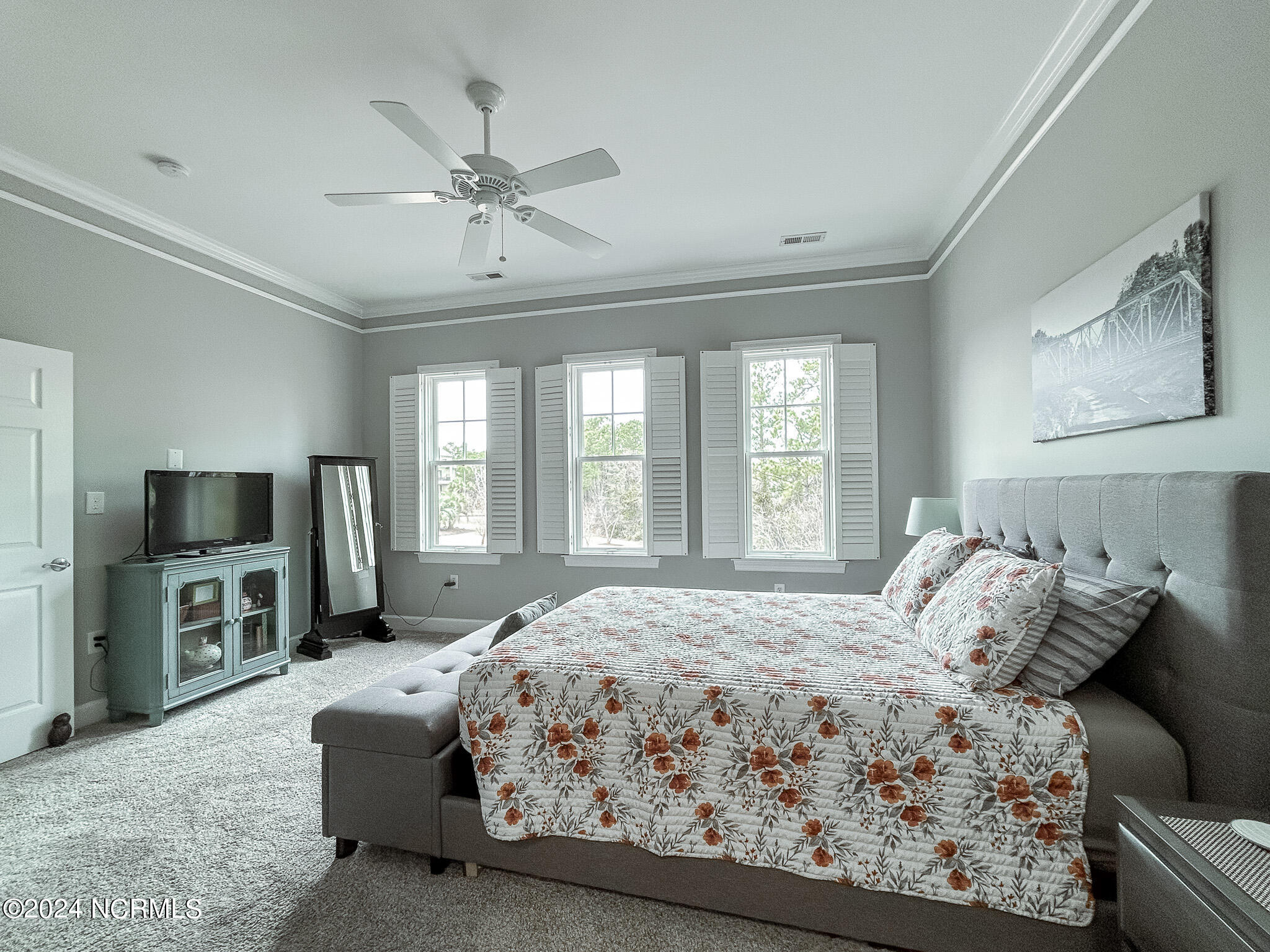 550 Grande Manor Court, 202