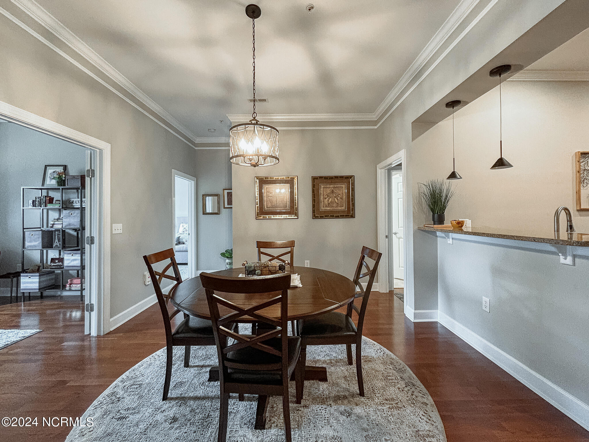 550 Grande Manor Court, 202