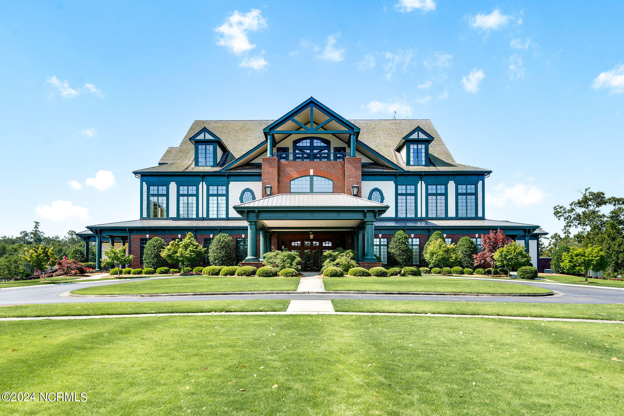 190 Legacy Woods Drive