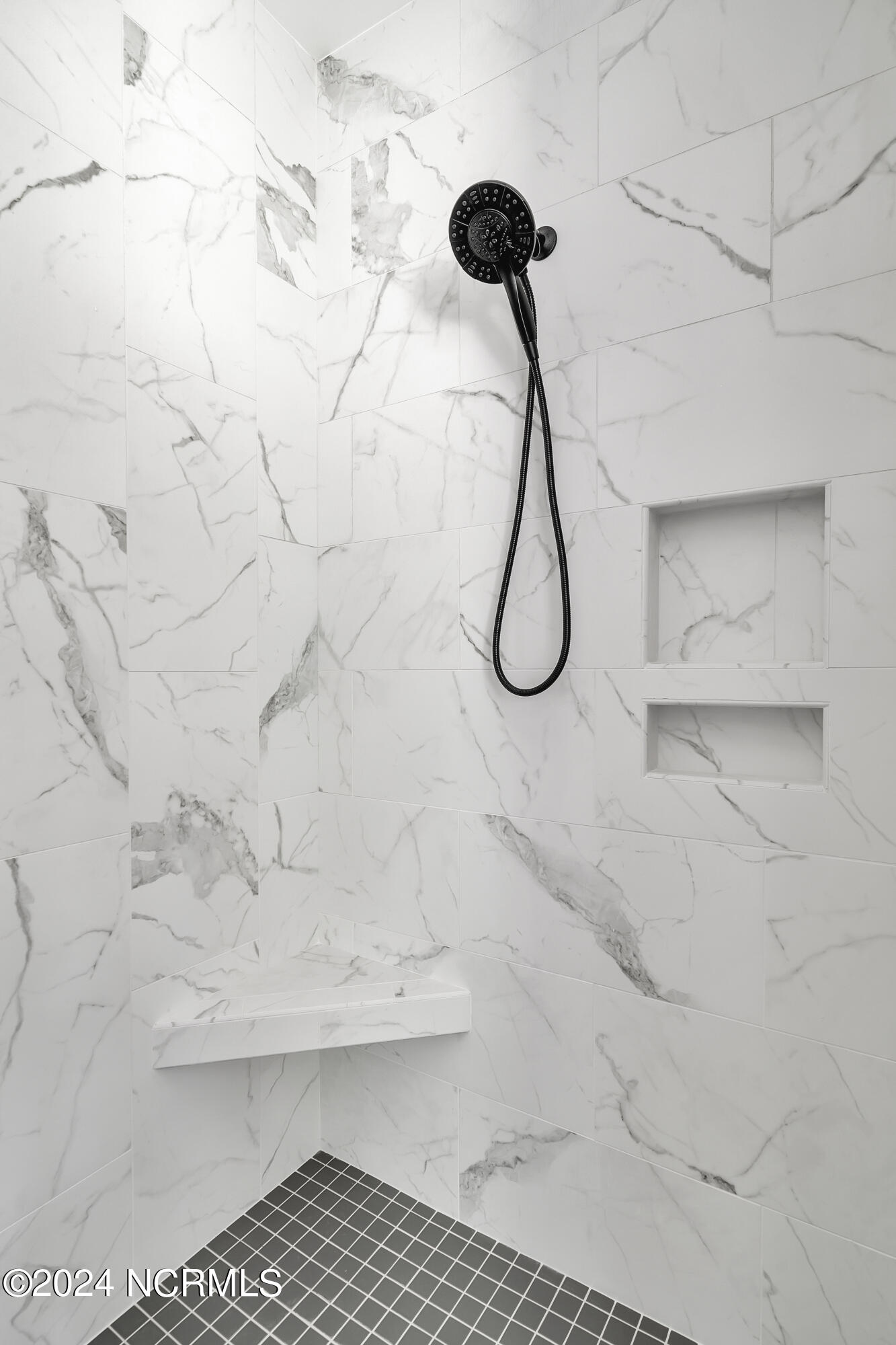 190 Legacy Woods Drive