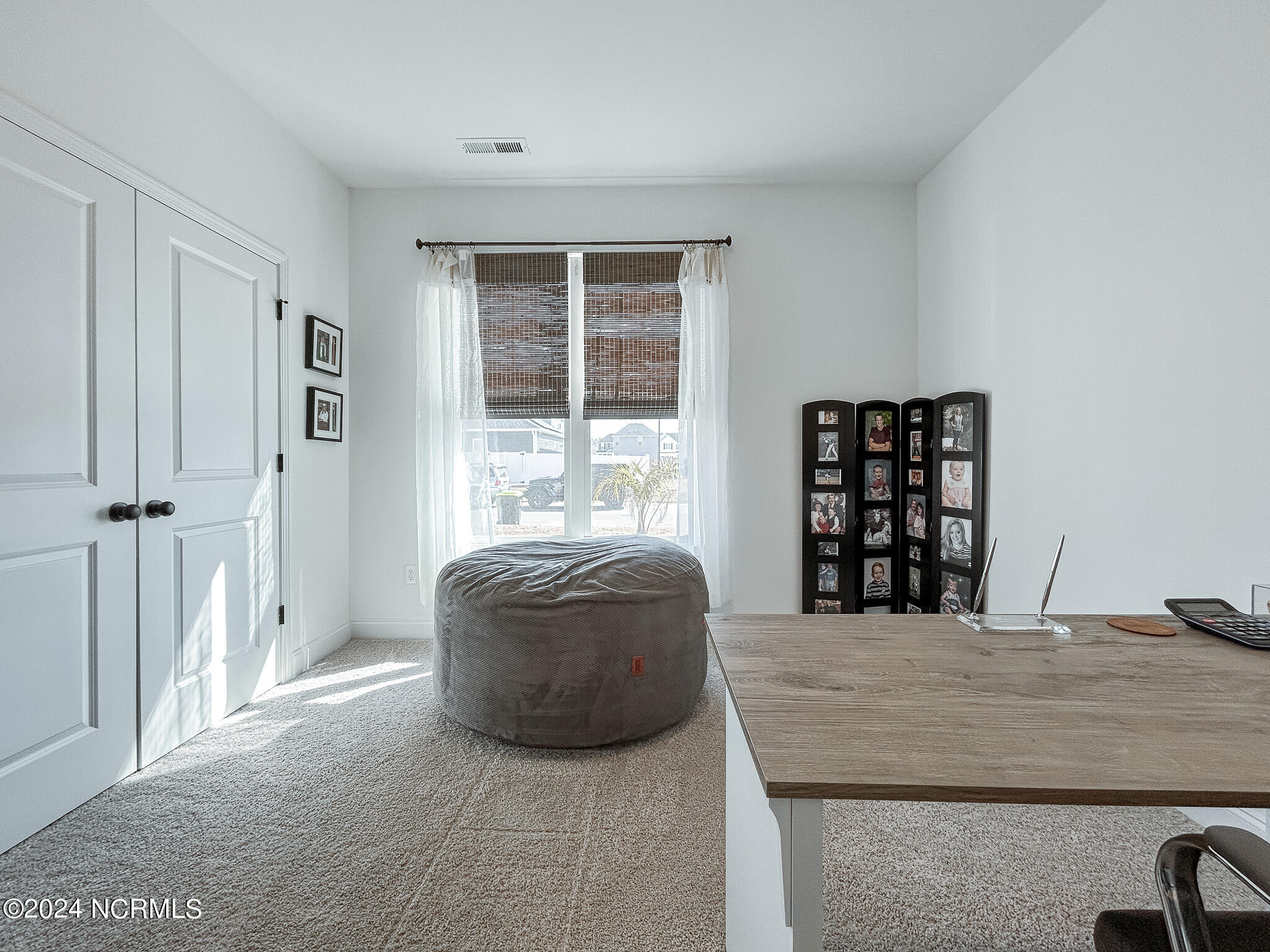 1261 Putnam Drive