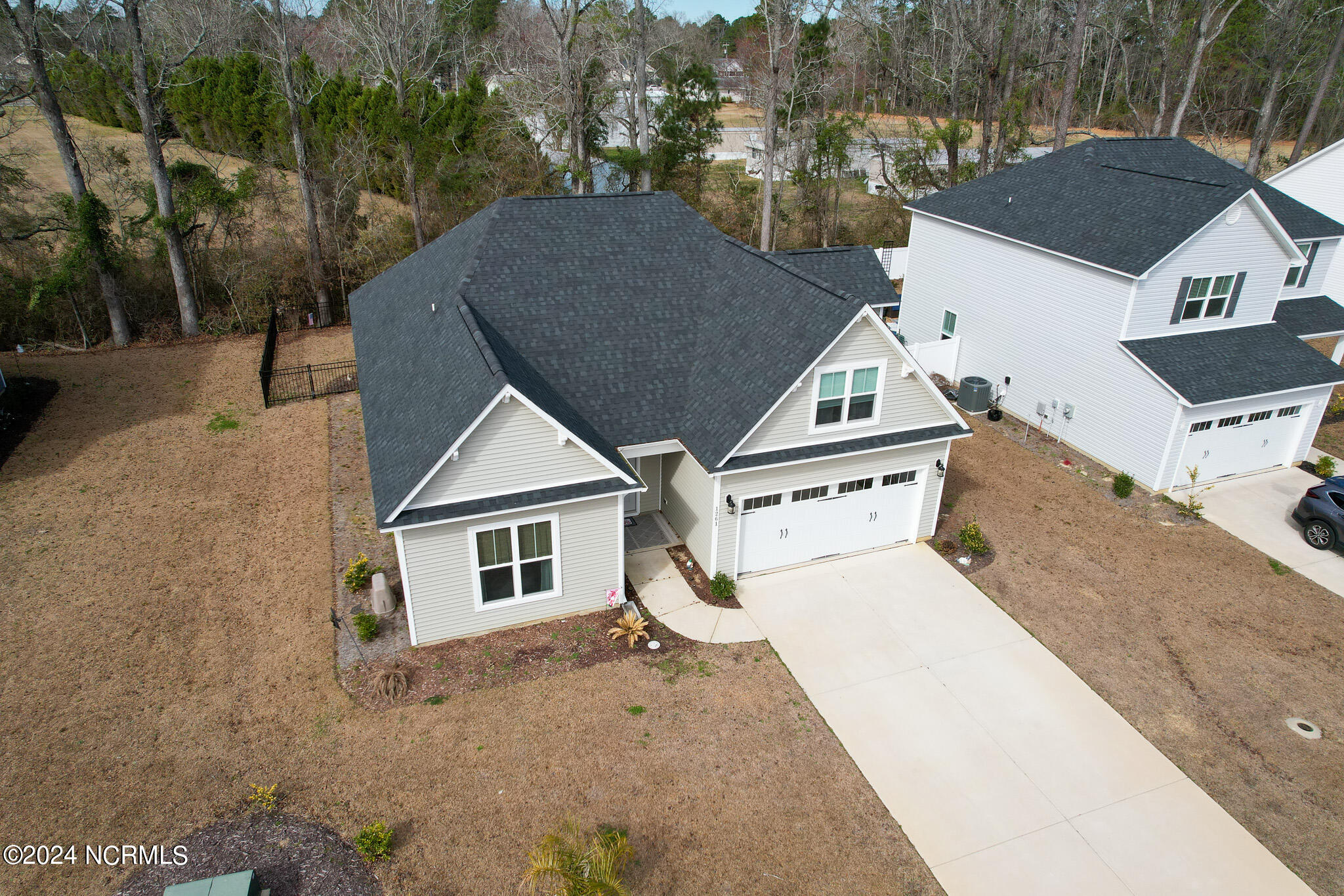 1261 Putnam Drive