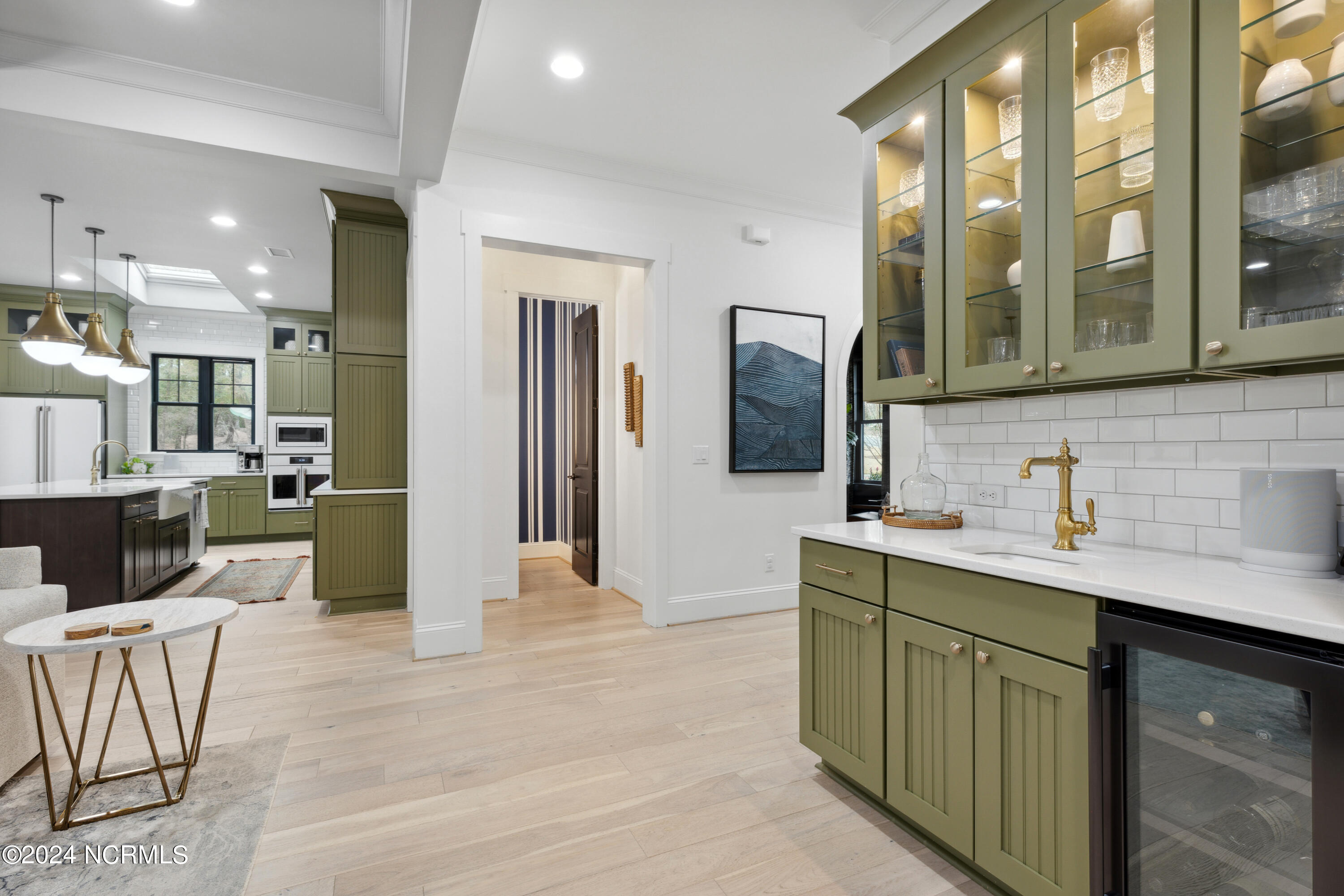 3744 White Cliffs Drive