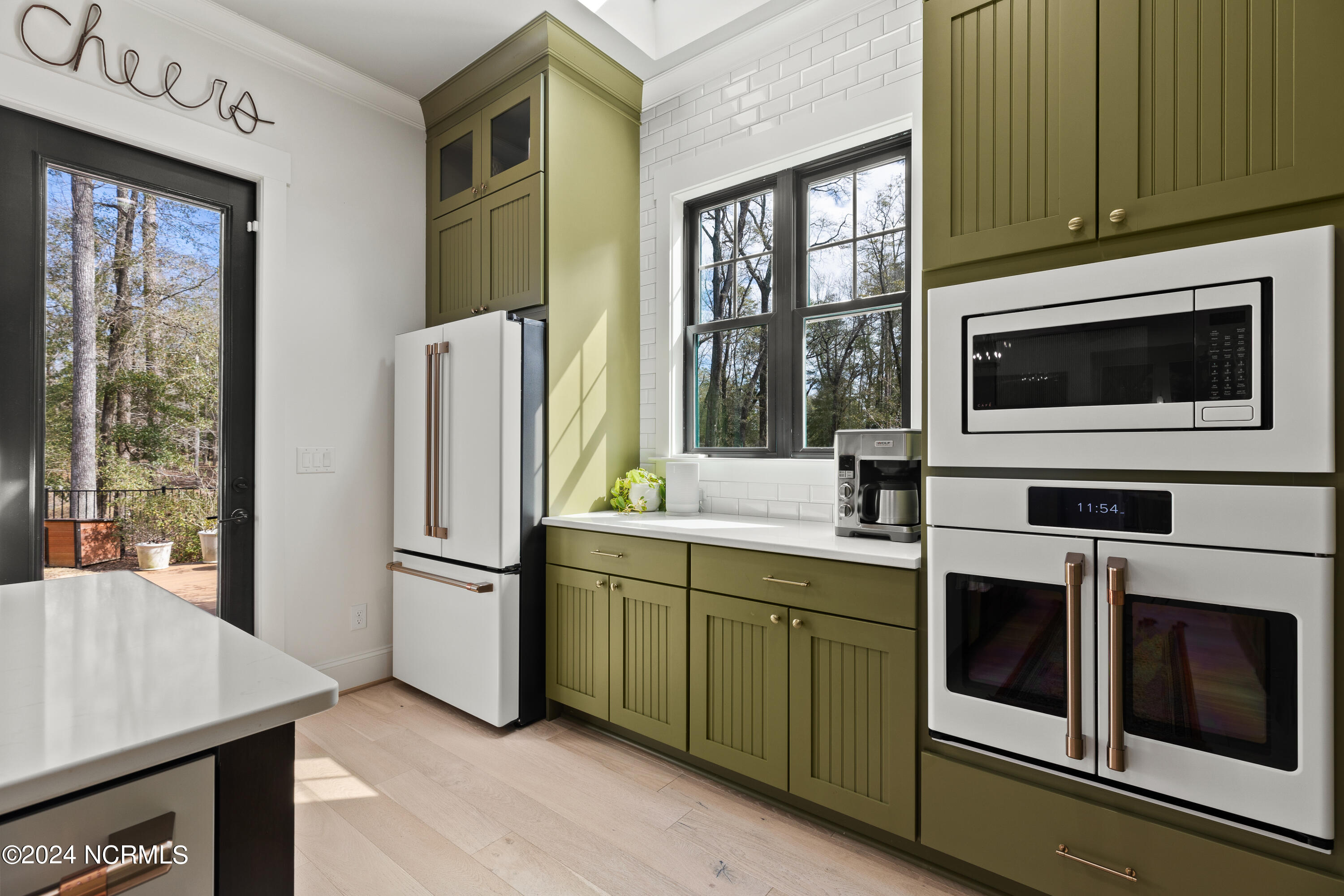 3744 White Cliffs Drive