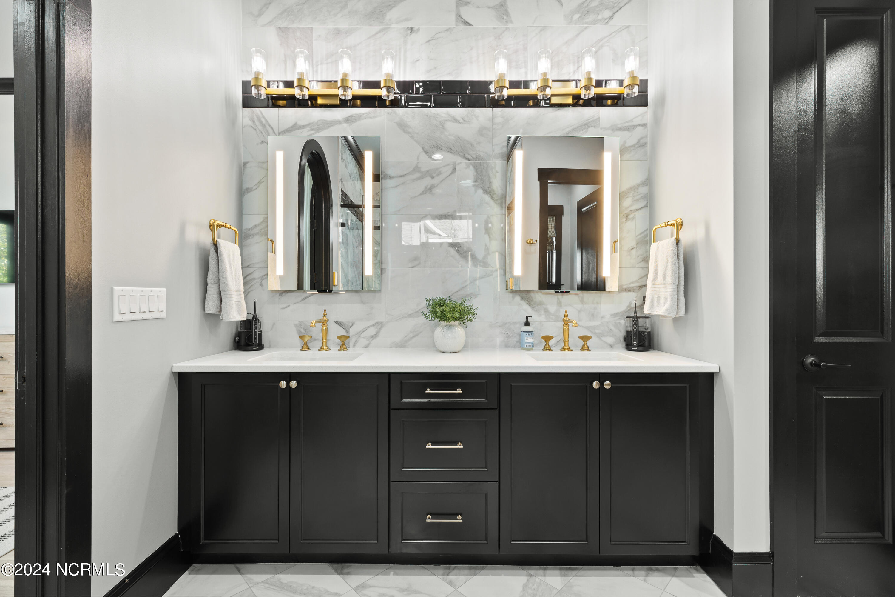 3744 White Cliffs Drive