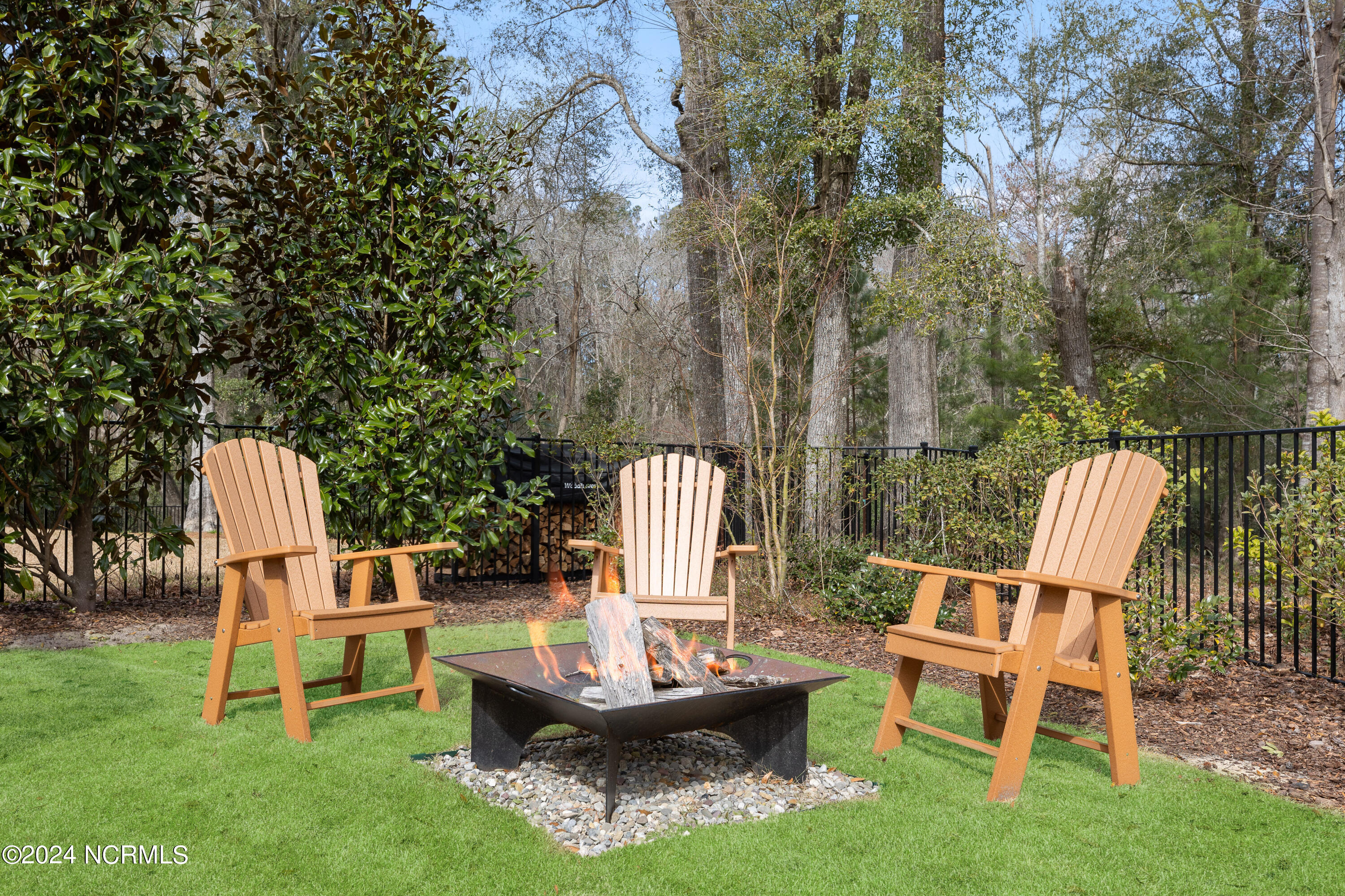 3744 White Cliffs Drive