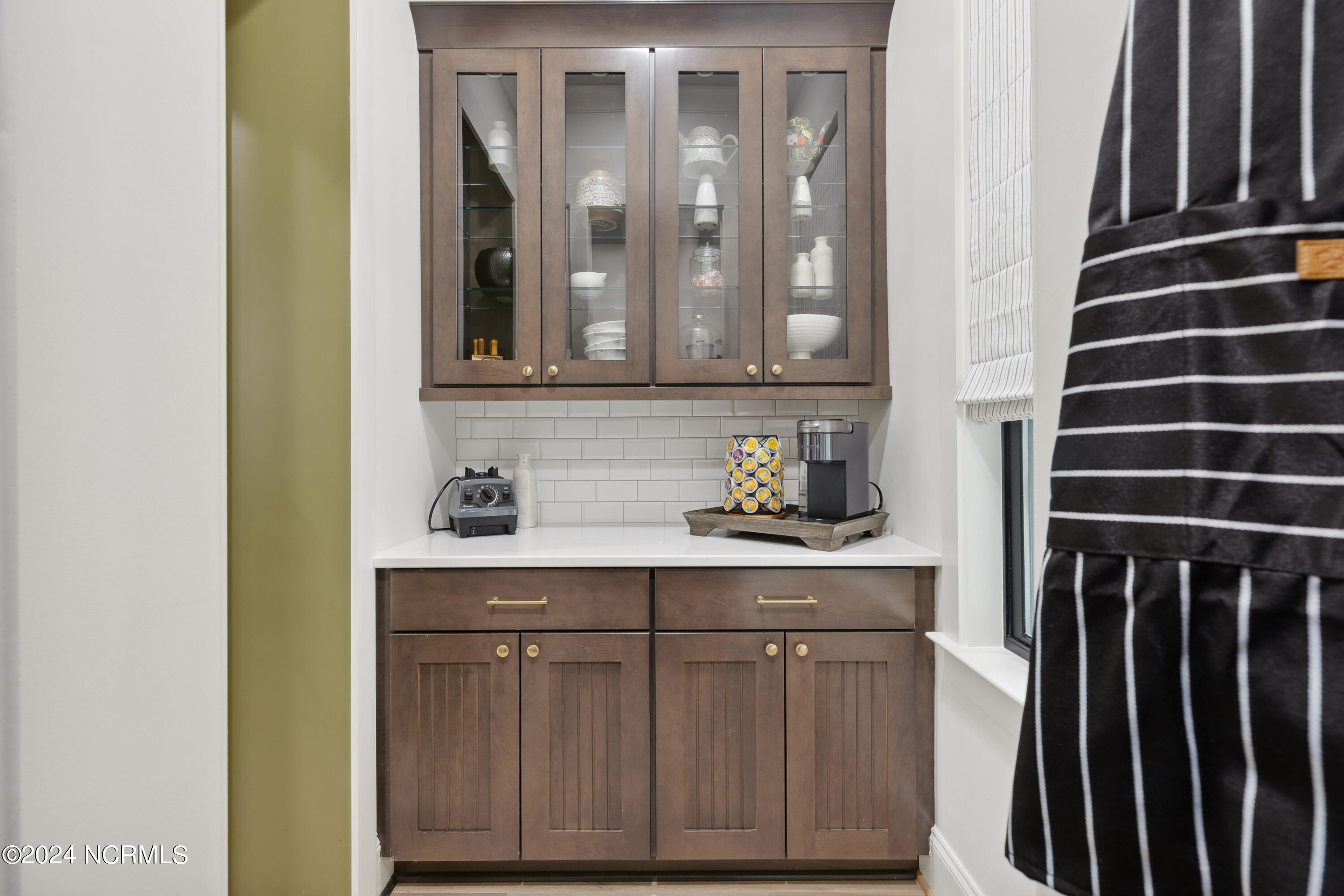 3744 White Cliffs Drive