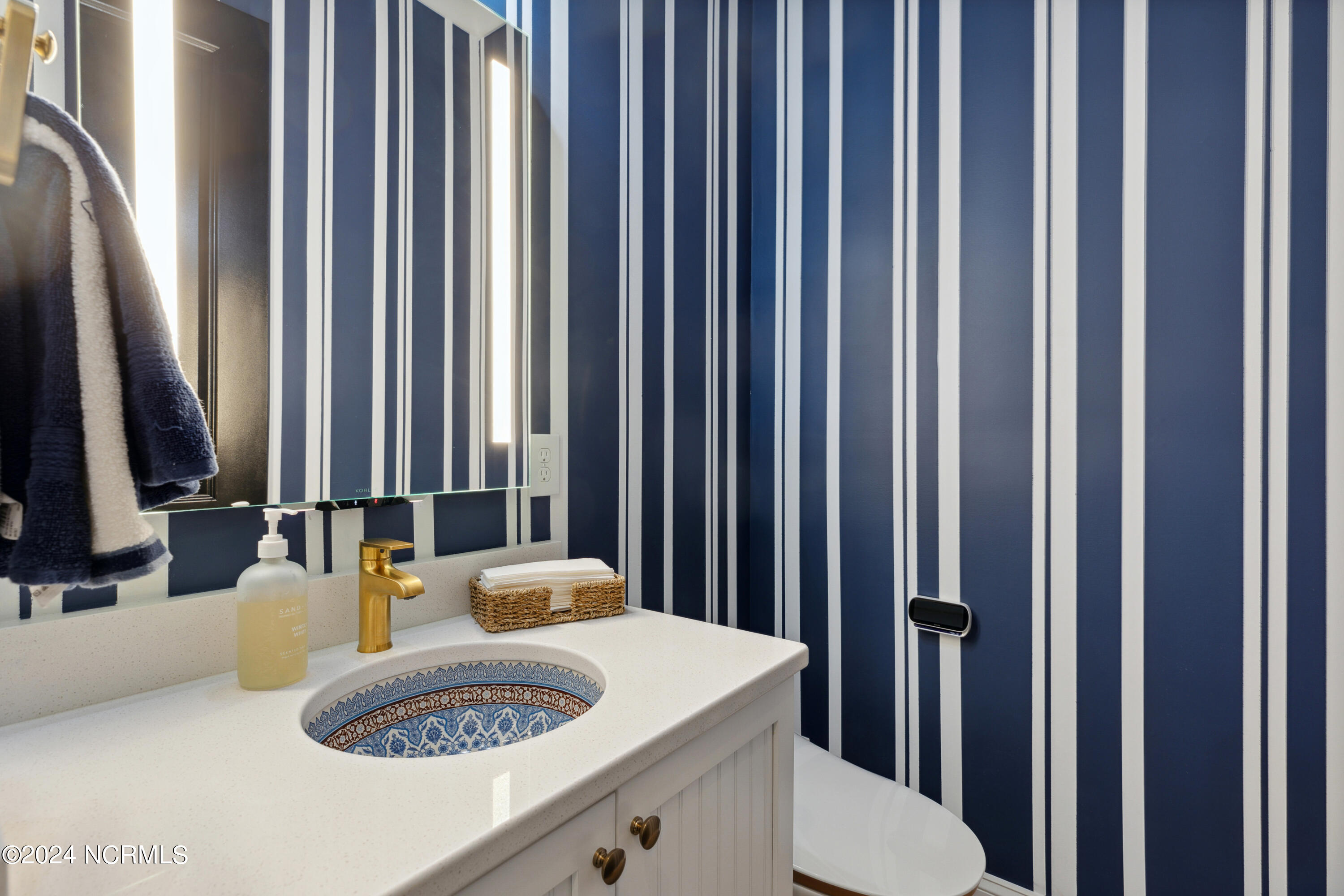 3744 White Cliffs Drive