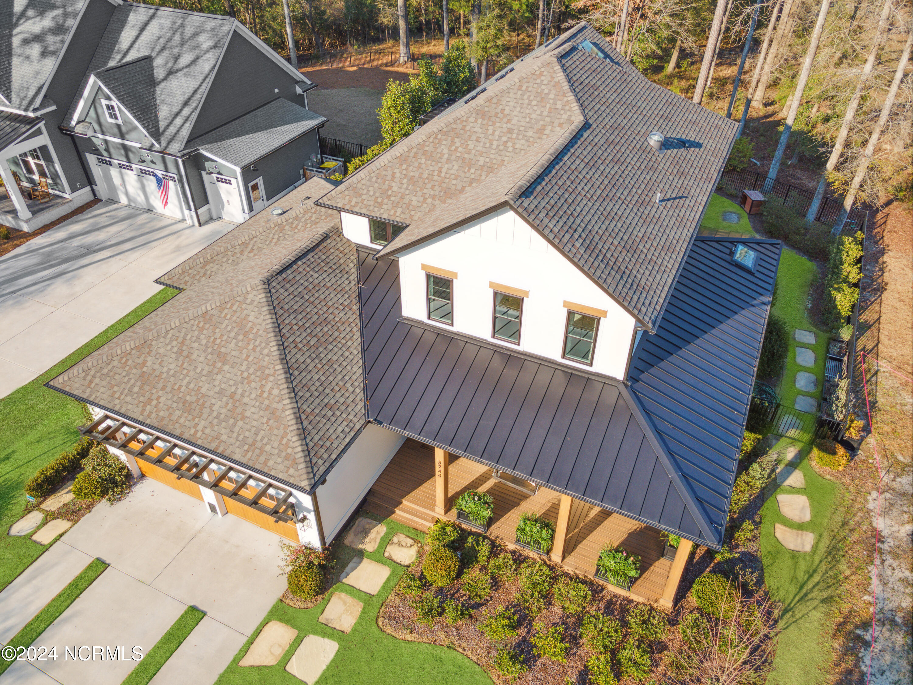 3744 White Cliffs Drive