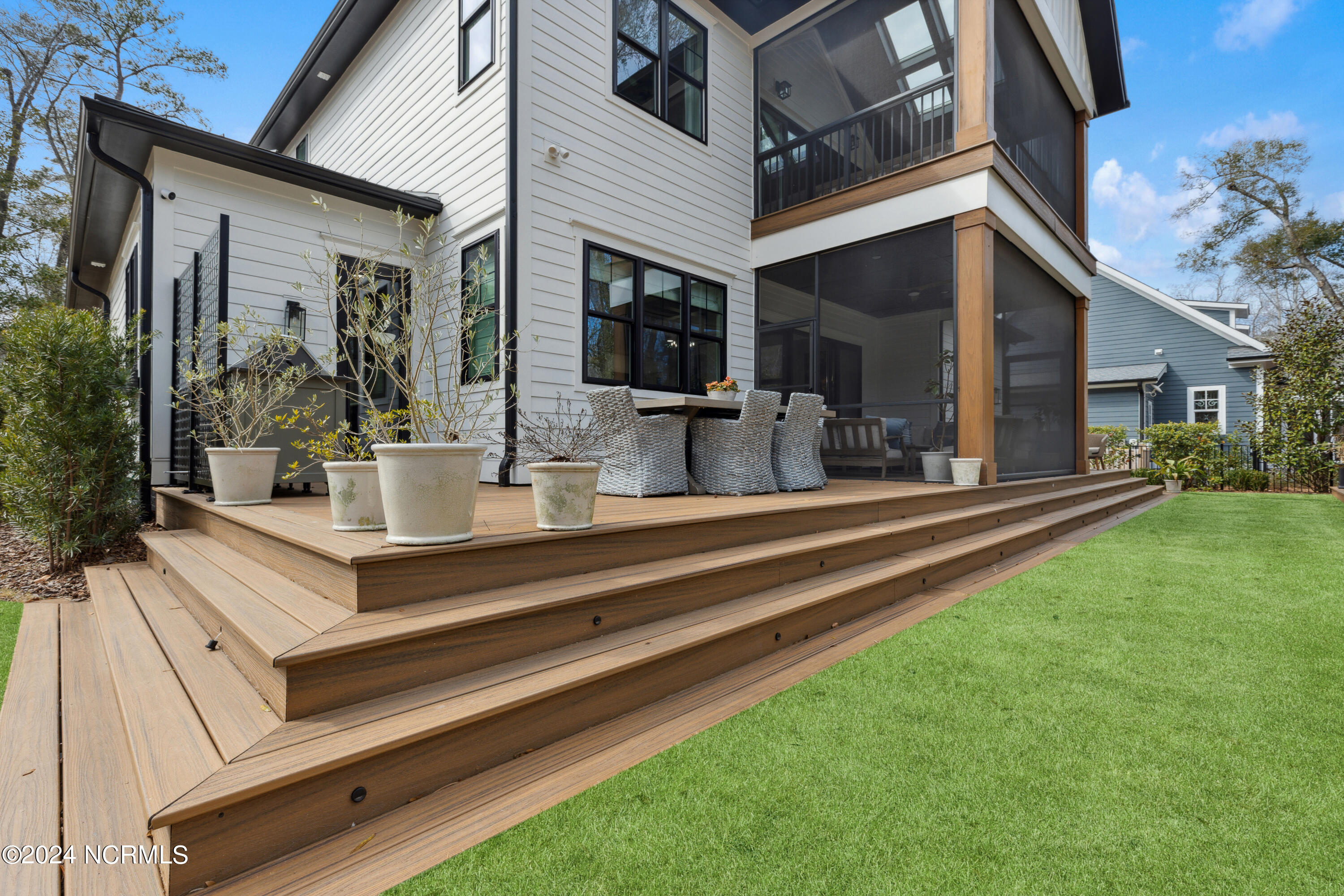 3744 White Cliffs Drive