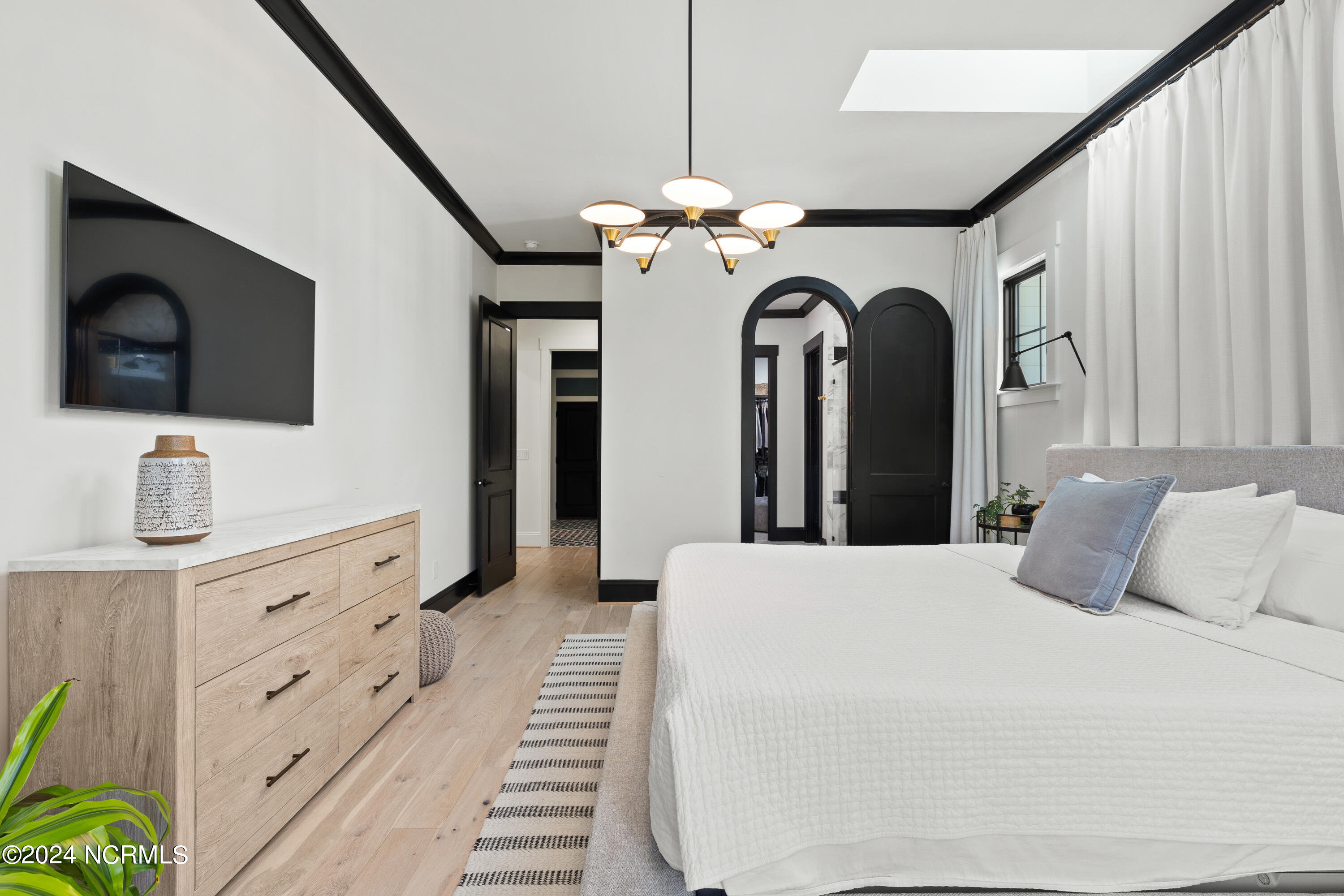 3744 White Cliffs Drive