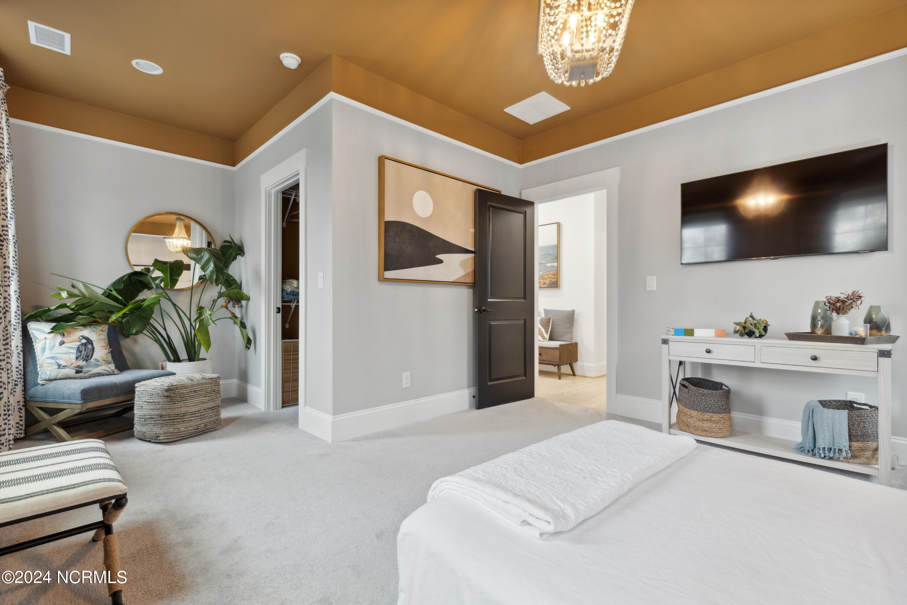 3744 White Cliffs Drive