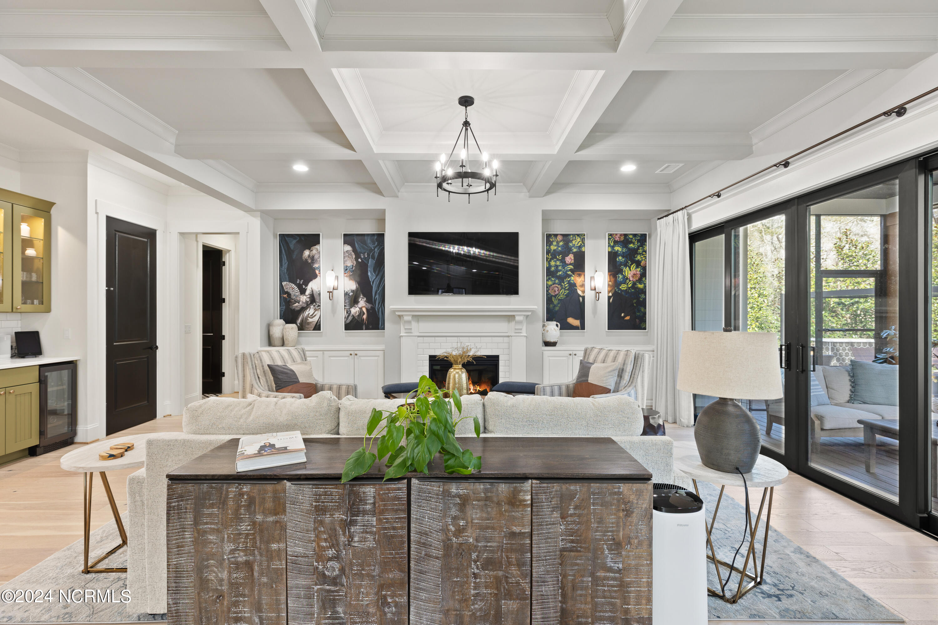 3744 White Cliffs Drive