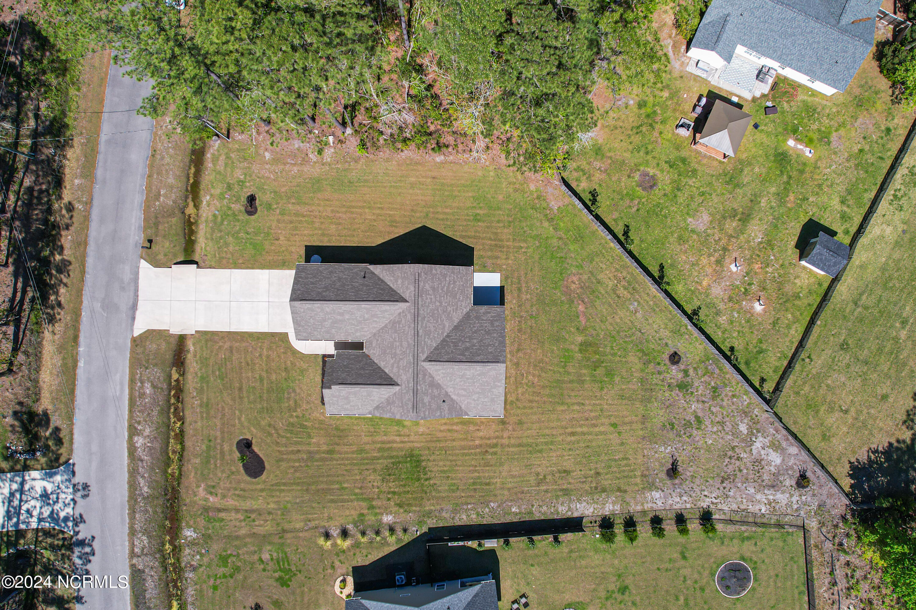 120 Crossroad Drive NW