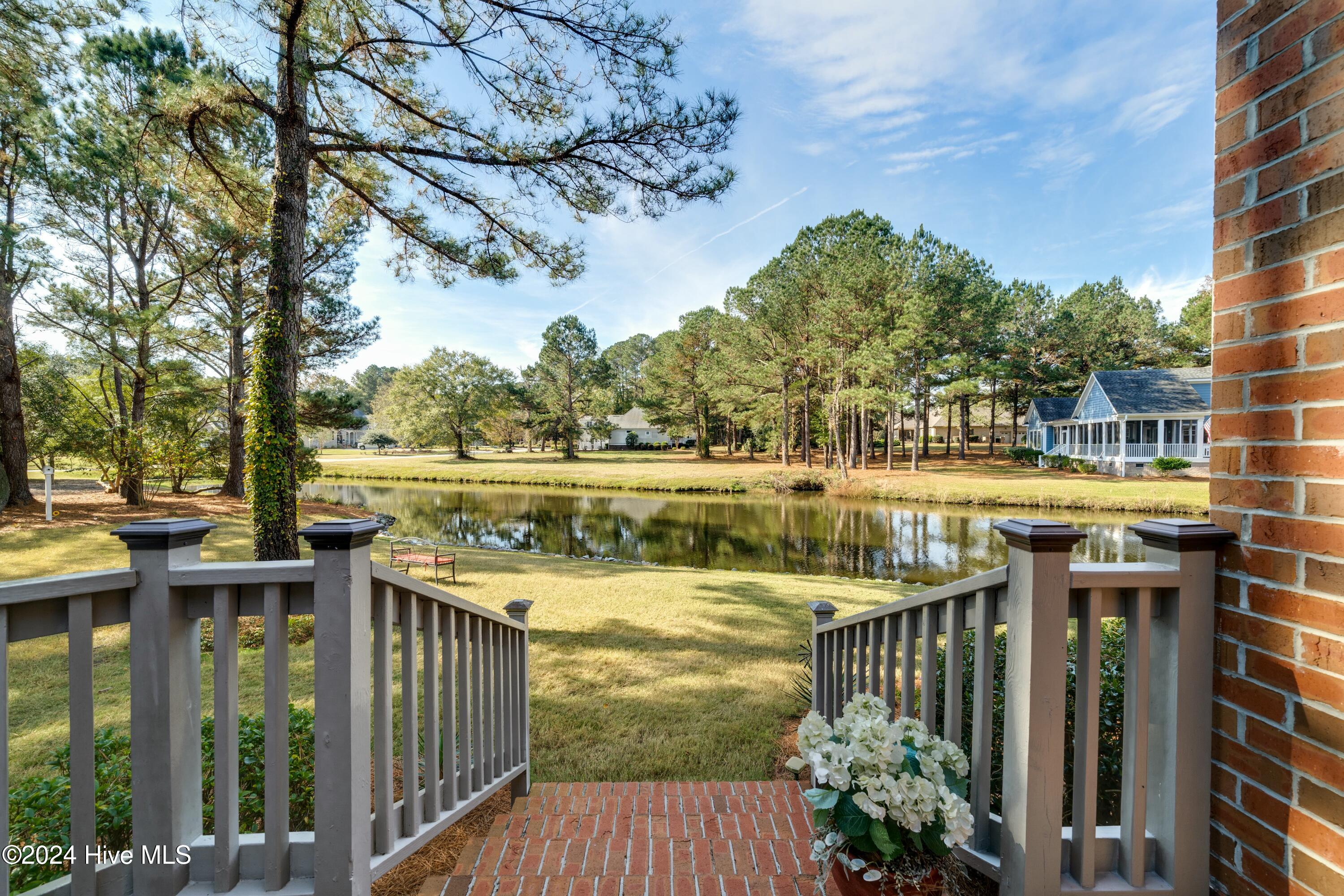 252 Red Fox Run Drive