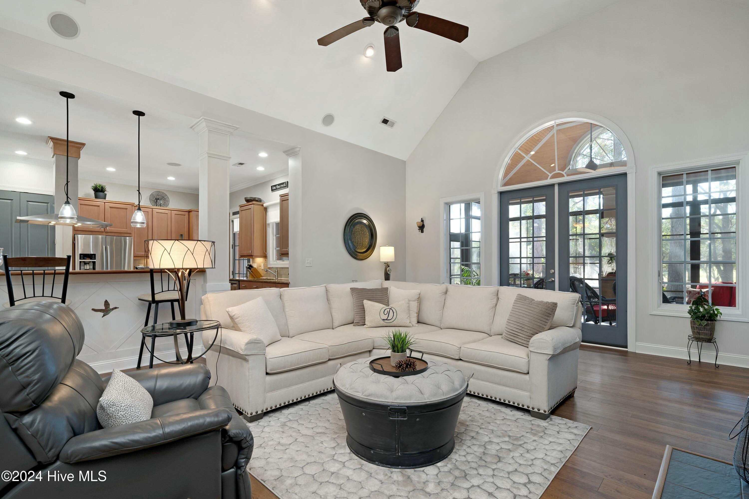 252 Red Fox Run Drive