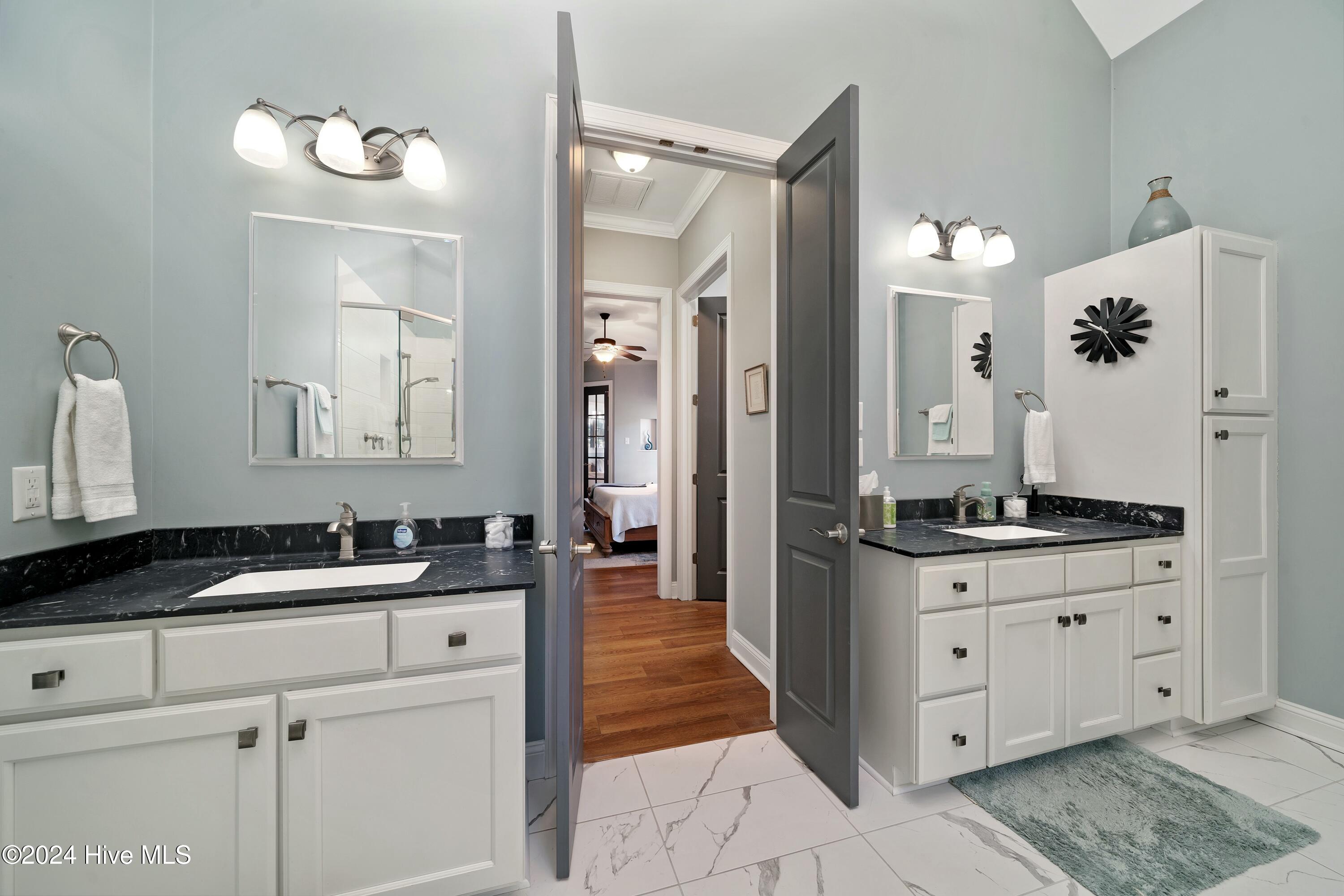 252 Red Fox Run Drive