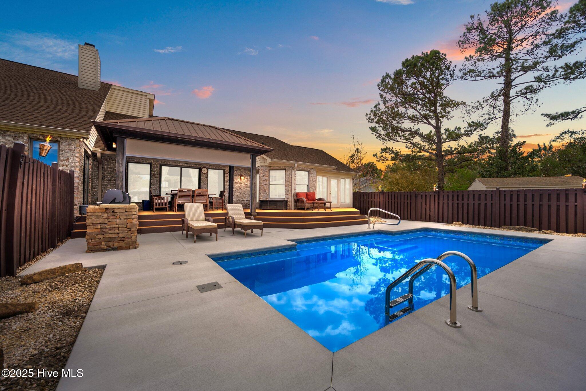 106 Bogey Court