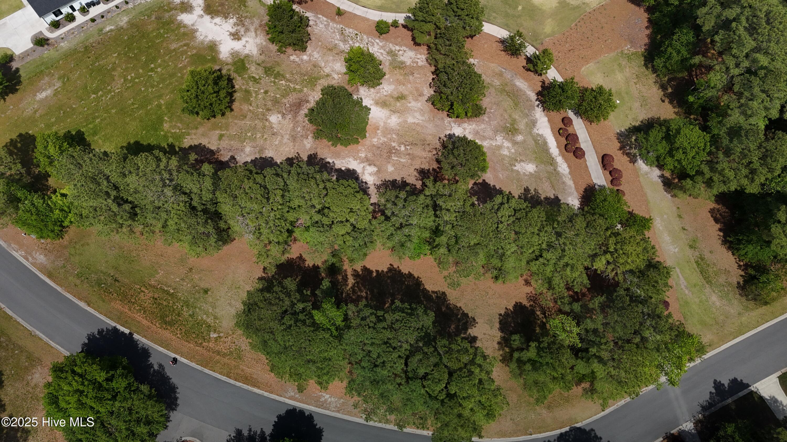 243 925 W Winding Way