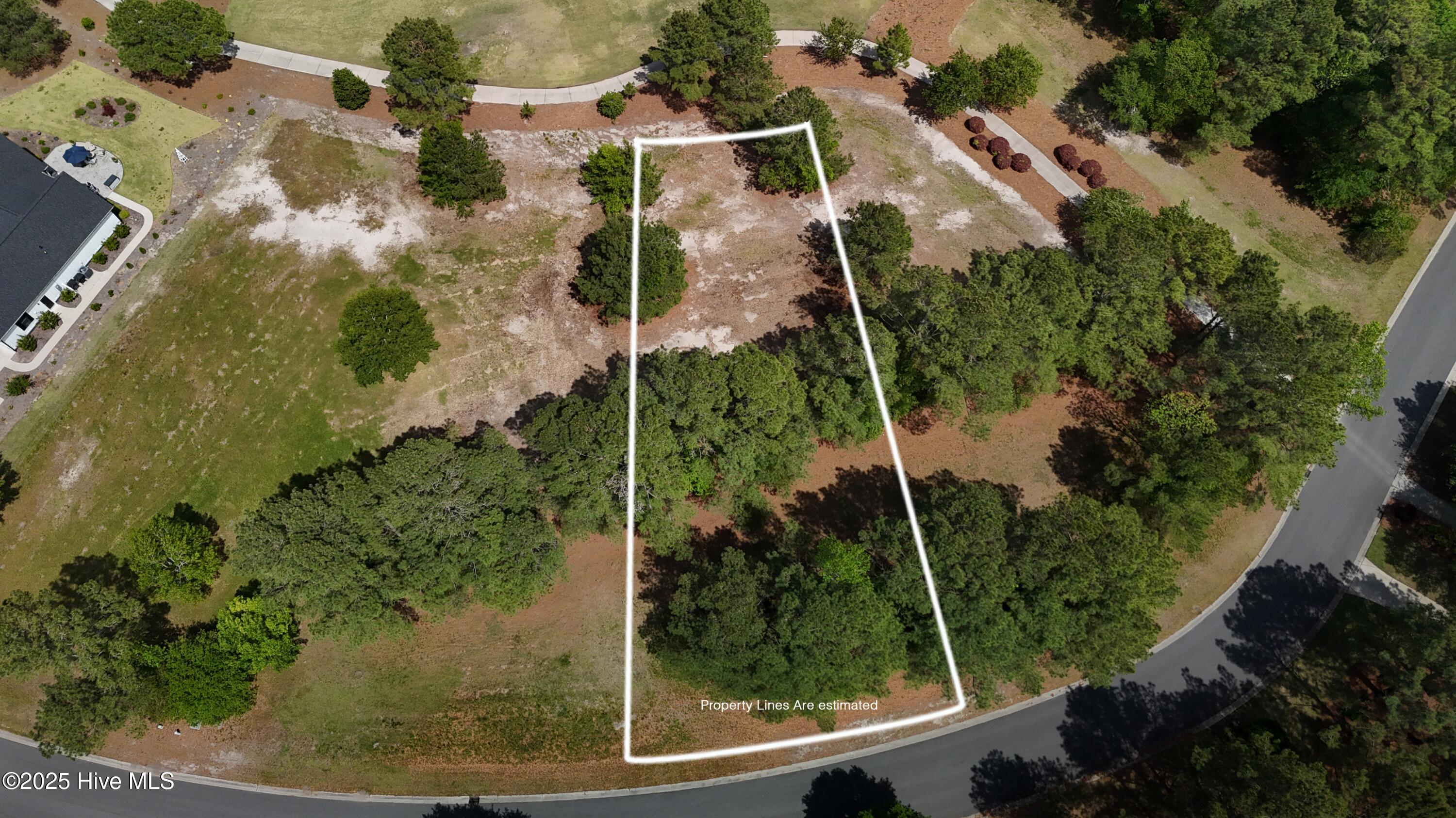 243 925 W Winding Way