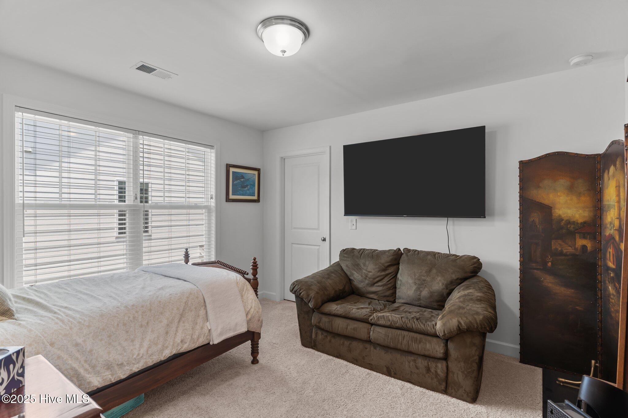 513 Belhaven Drive