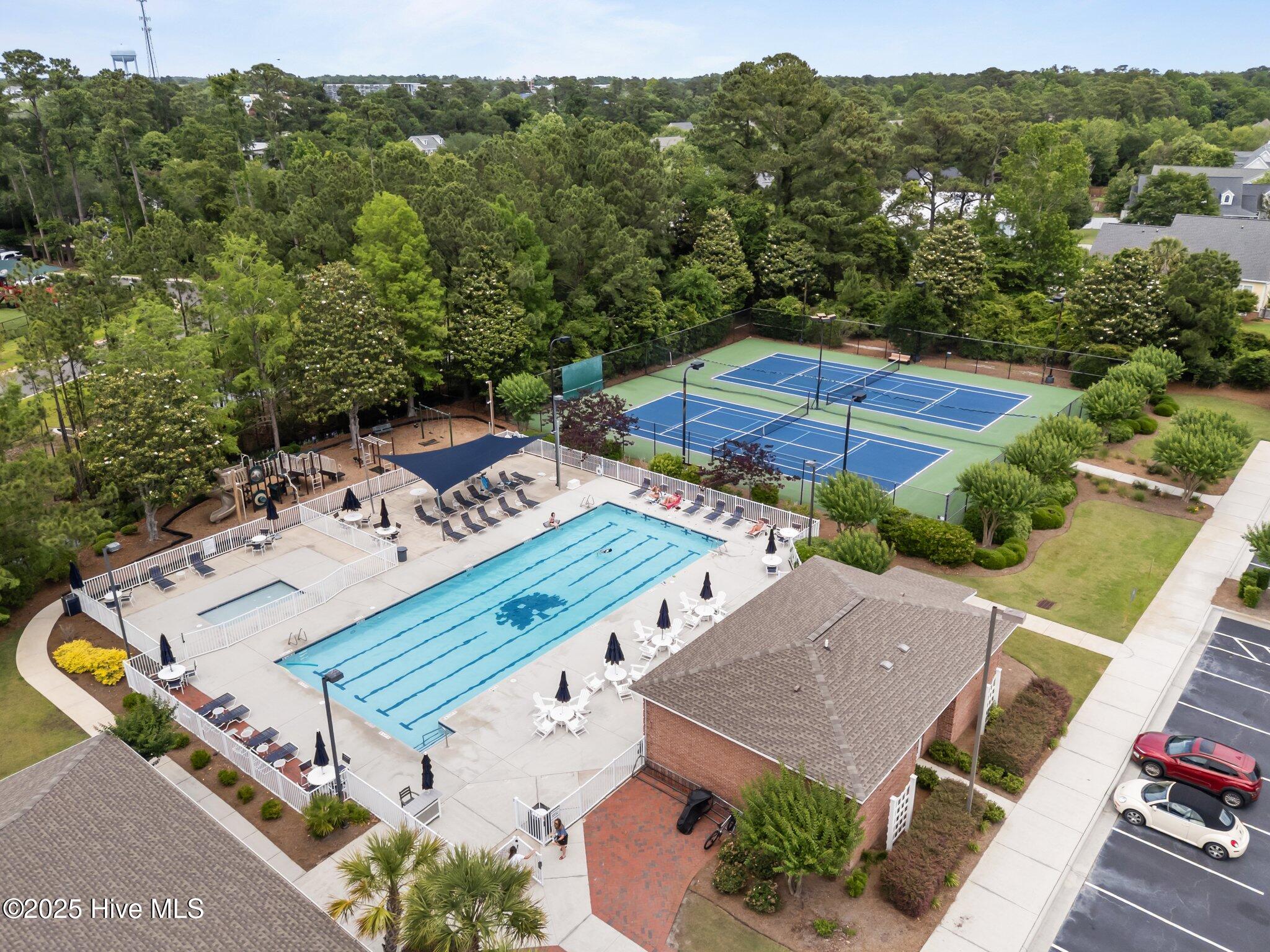 513 Belhaven Drive