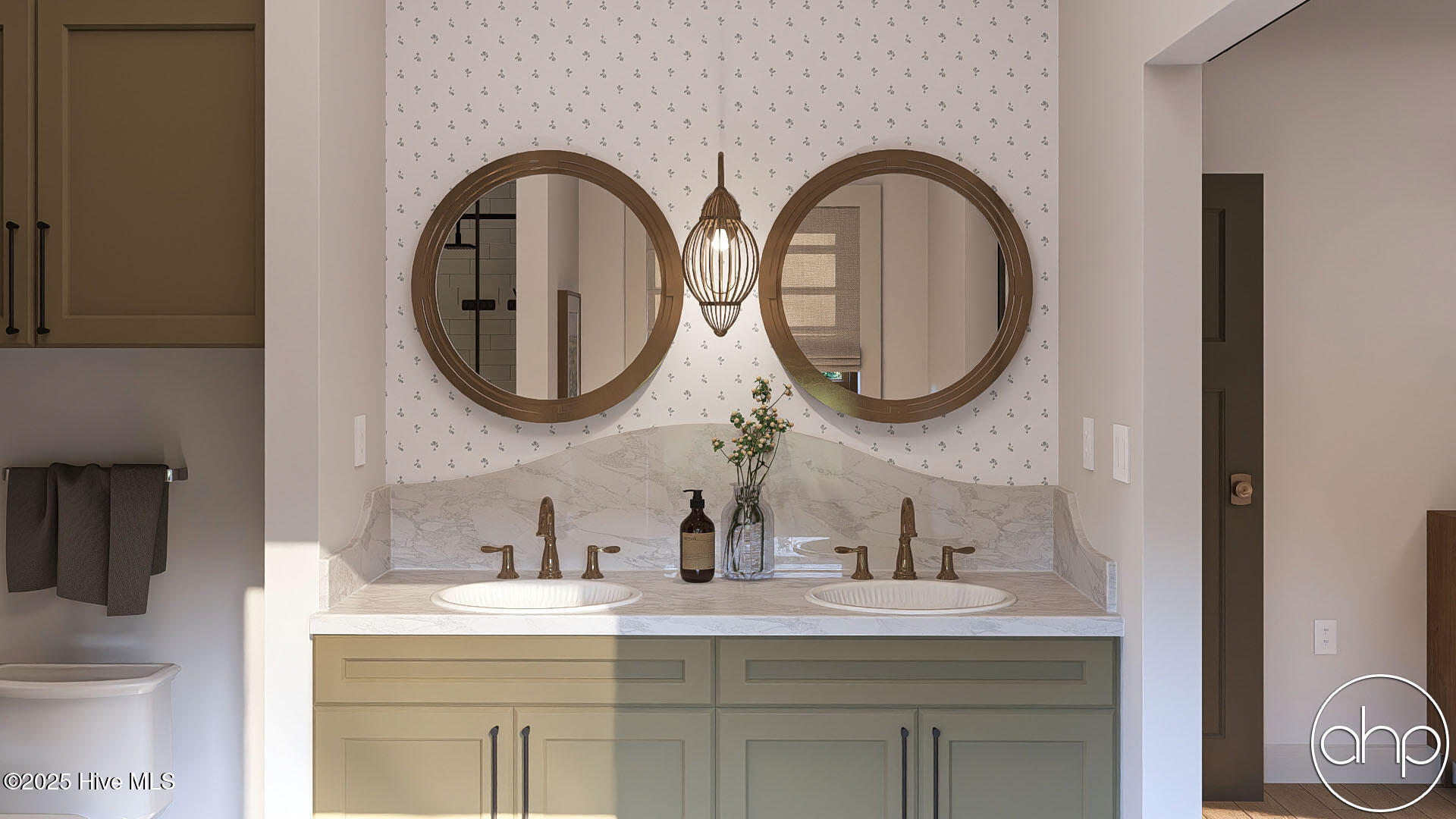 125 Legacy Oaks Drive