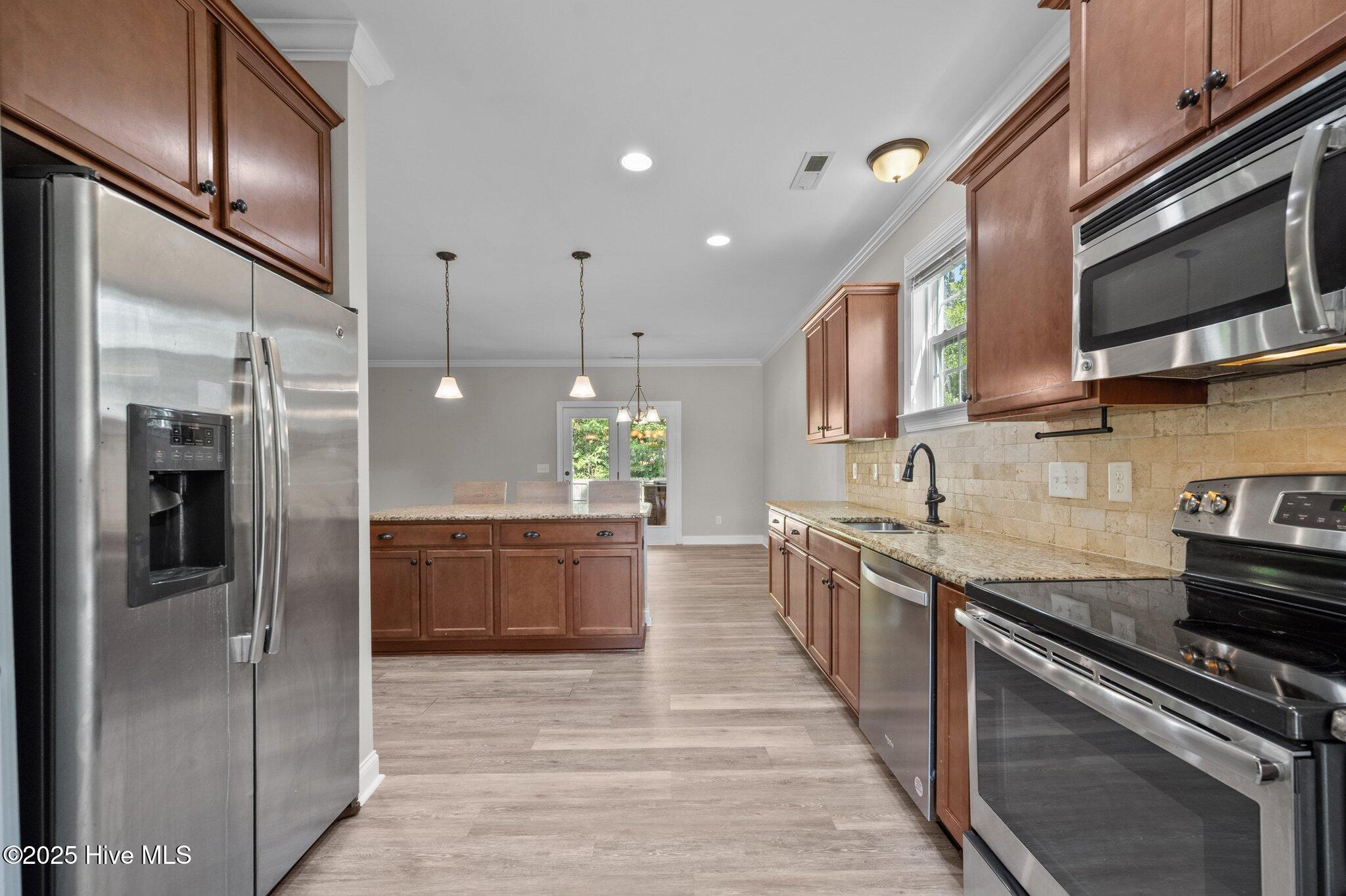 347 W Goldeneye Lane