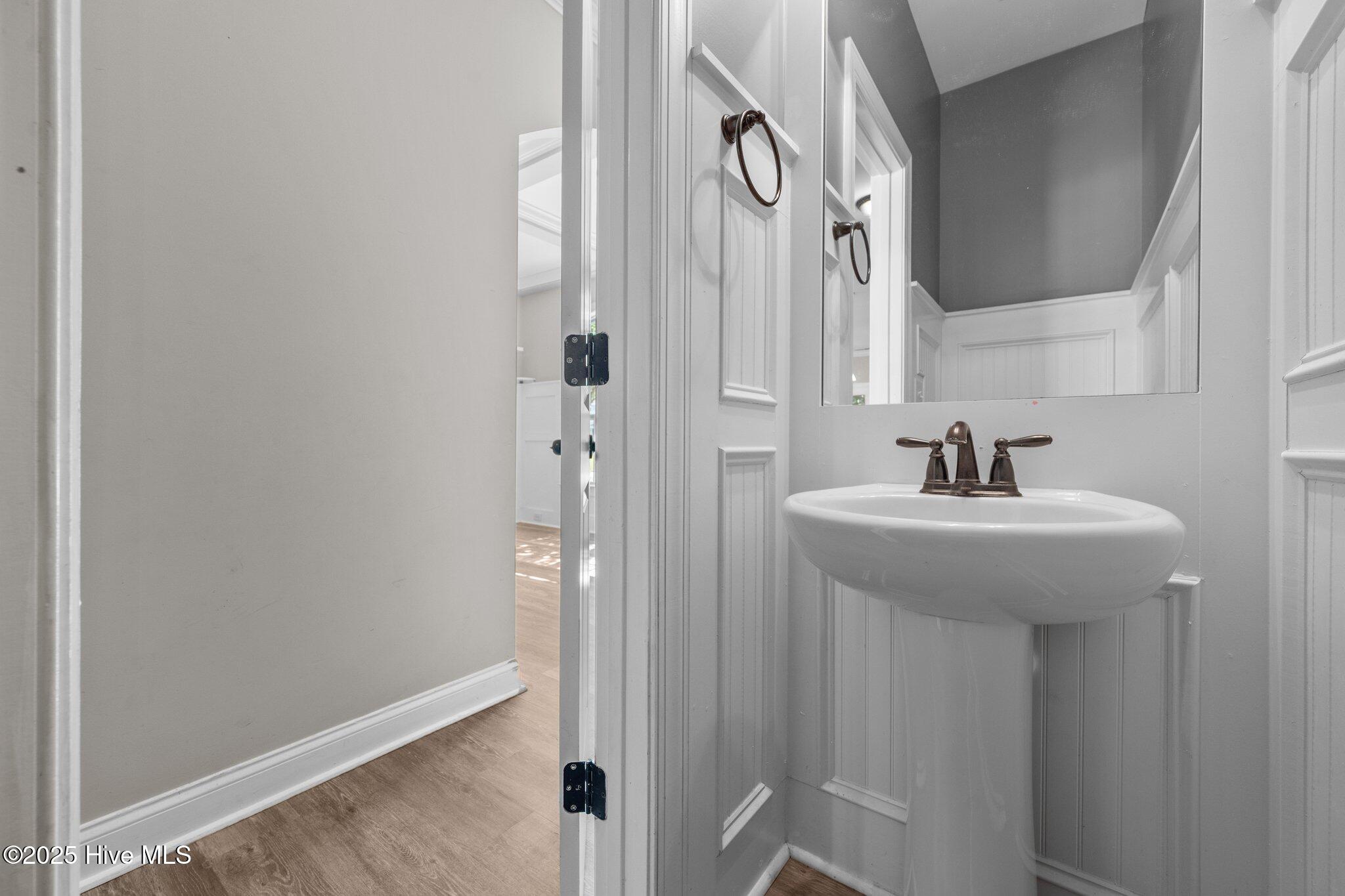 347 W Goldeneye Lane