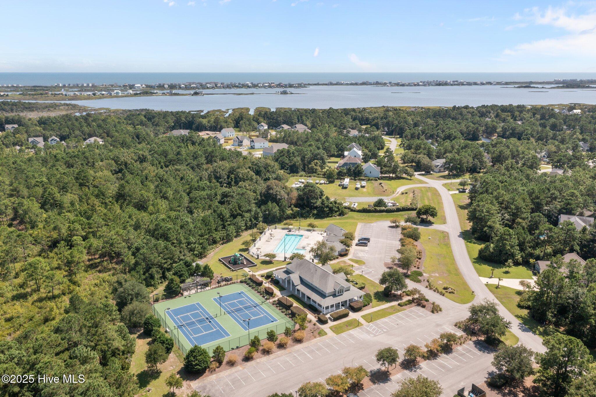 347 W Goldeneye Lane