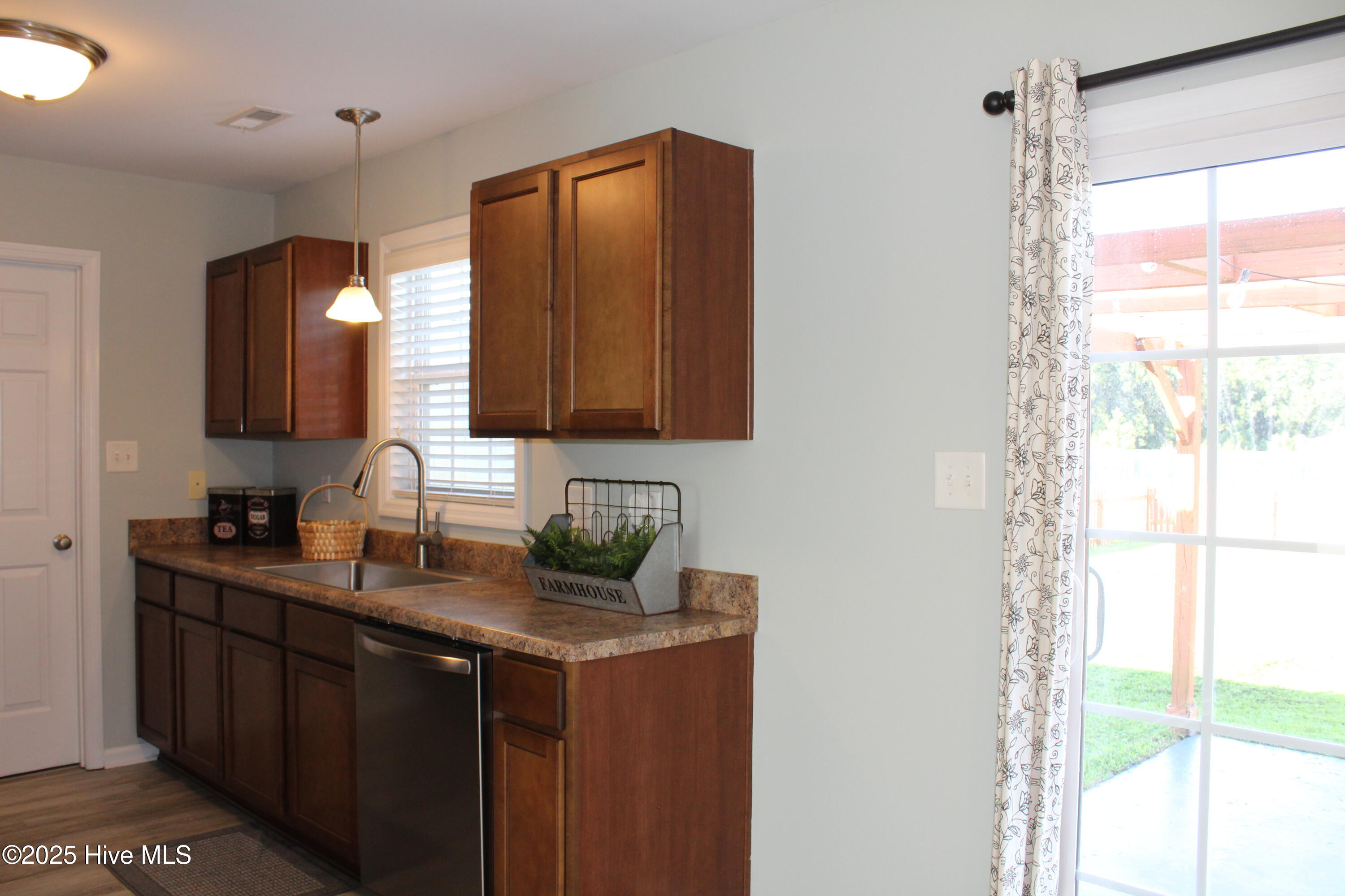 355 Ai Taylor Road, Richlands