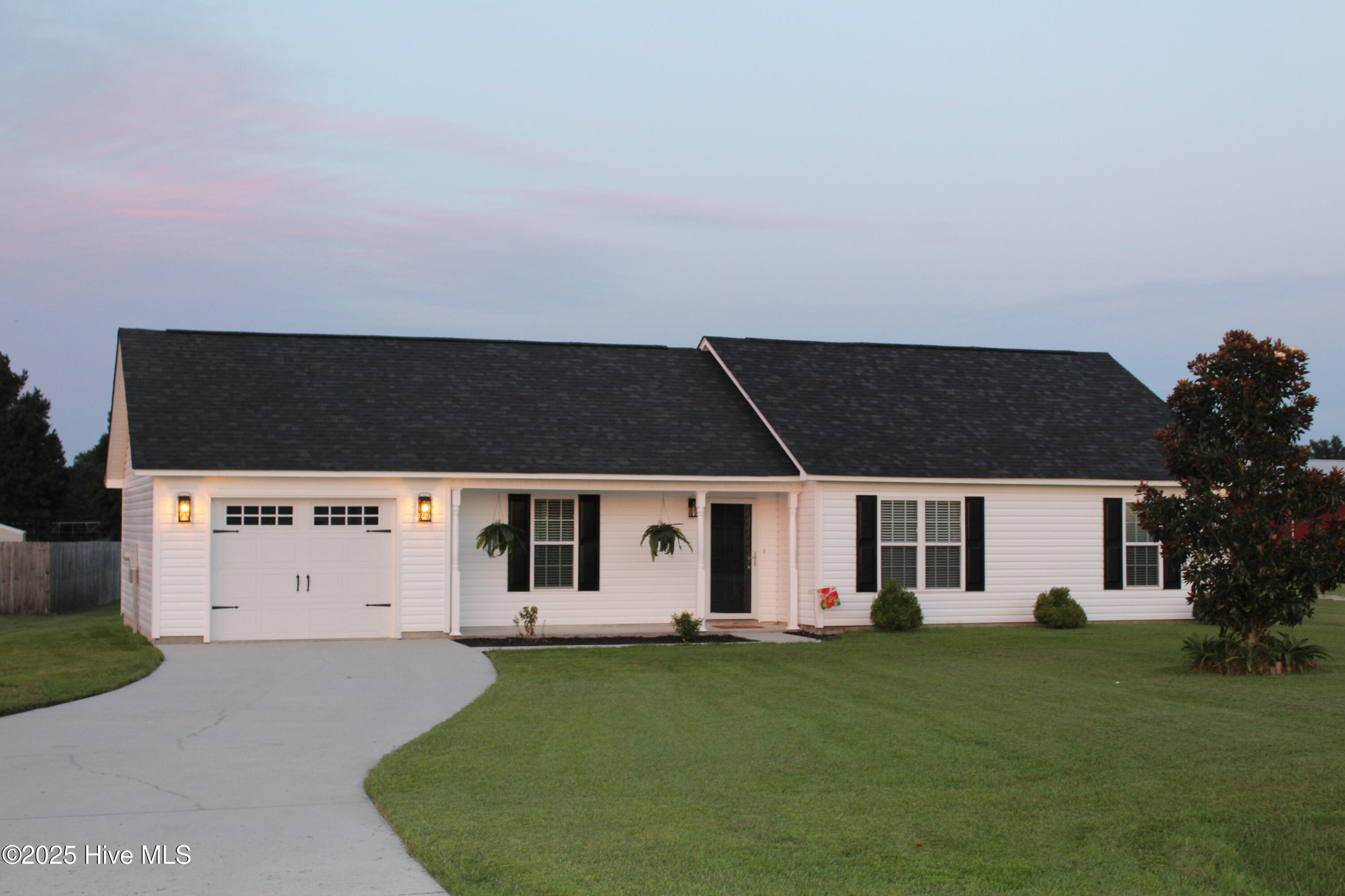 355 Ai Taylor Road, Richlands