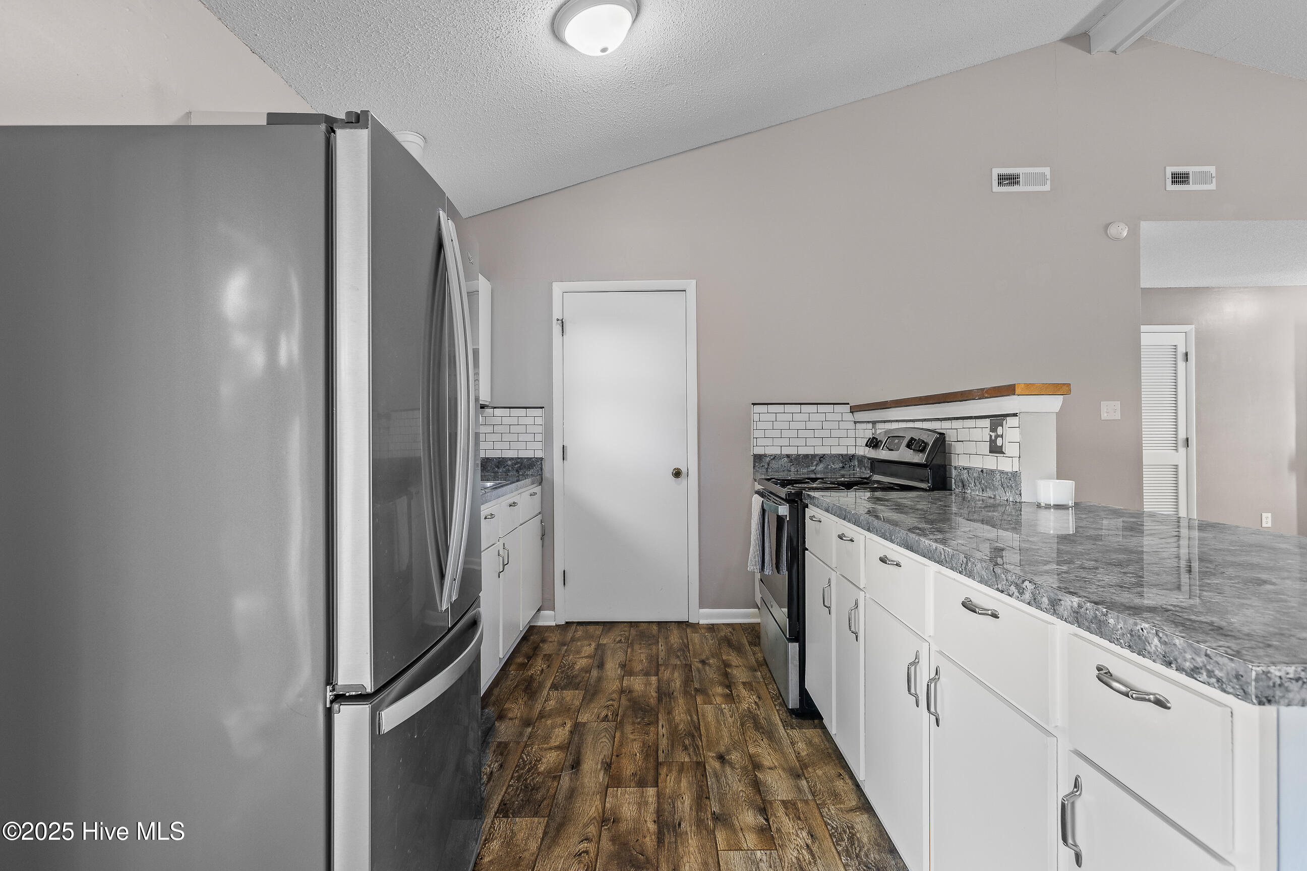121 Silver Leaf Drive