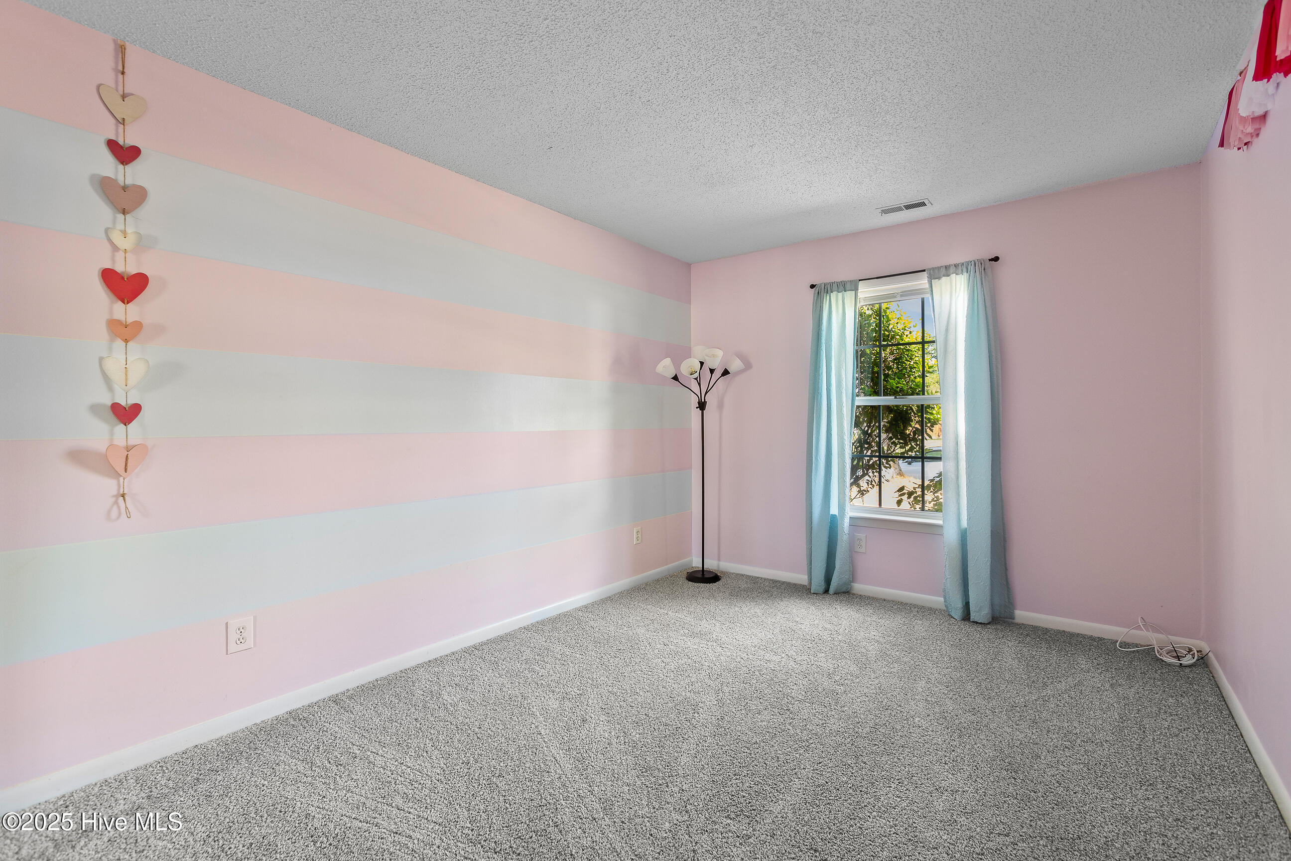 121 Silver Leaf Drive
