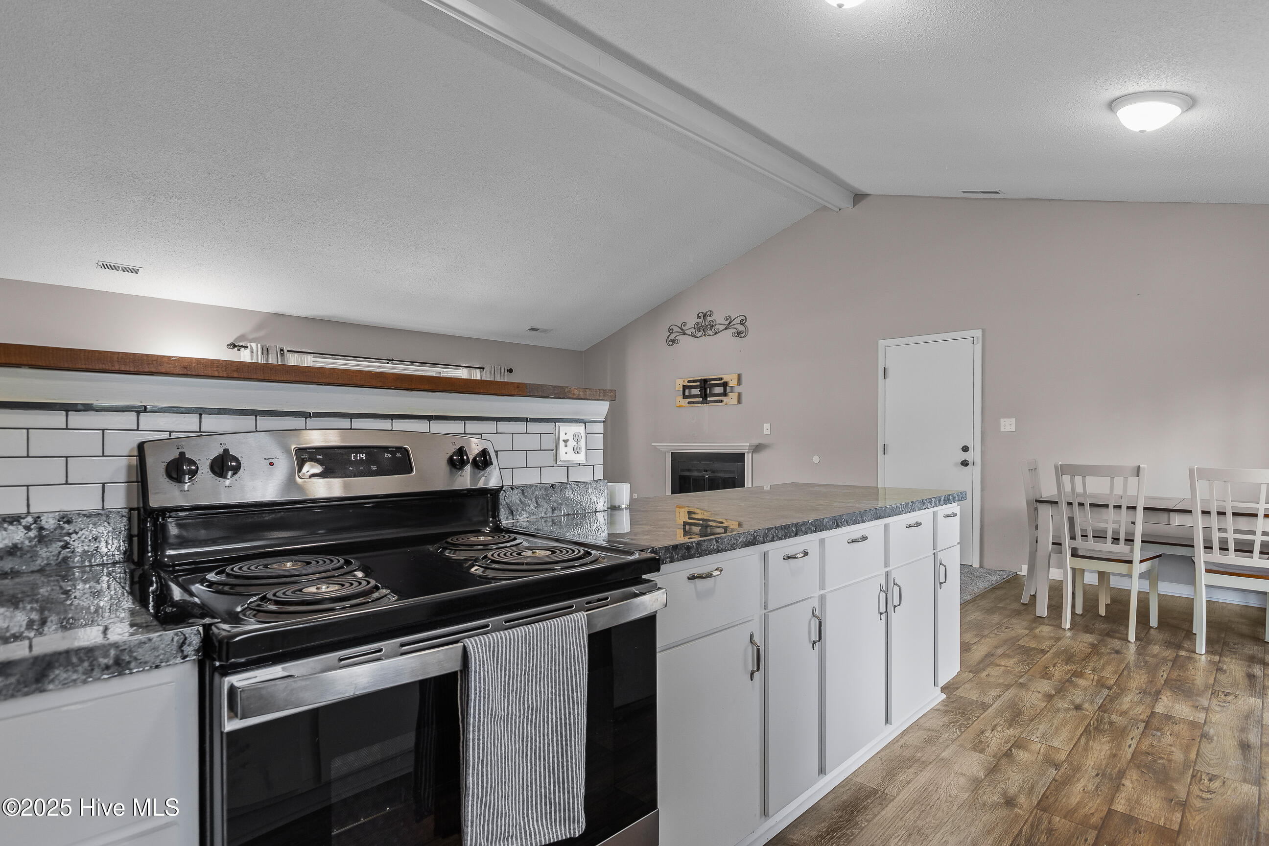121 Silver Leaf Drive