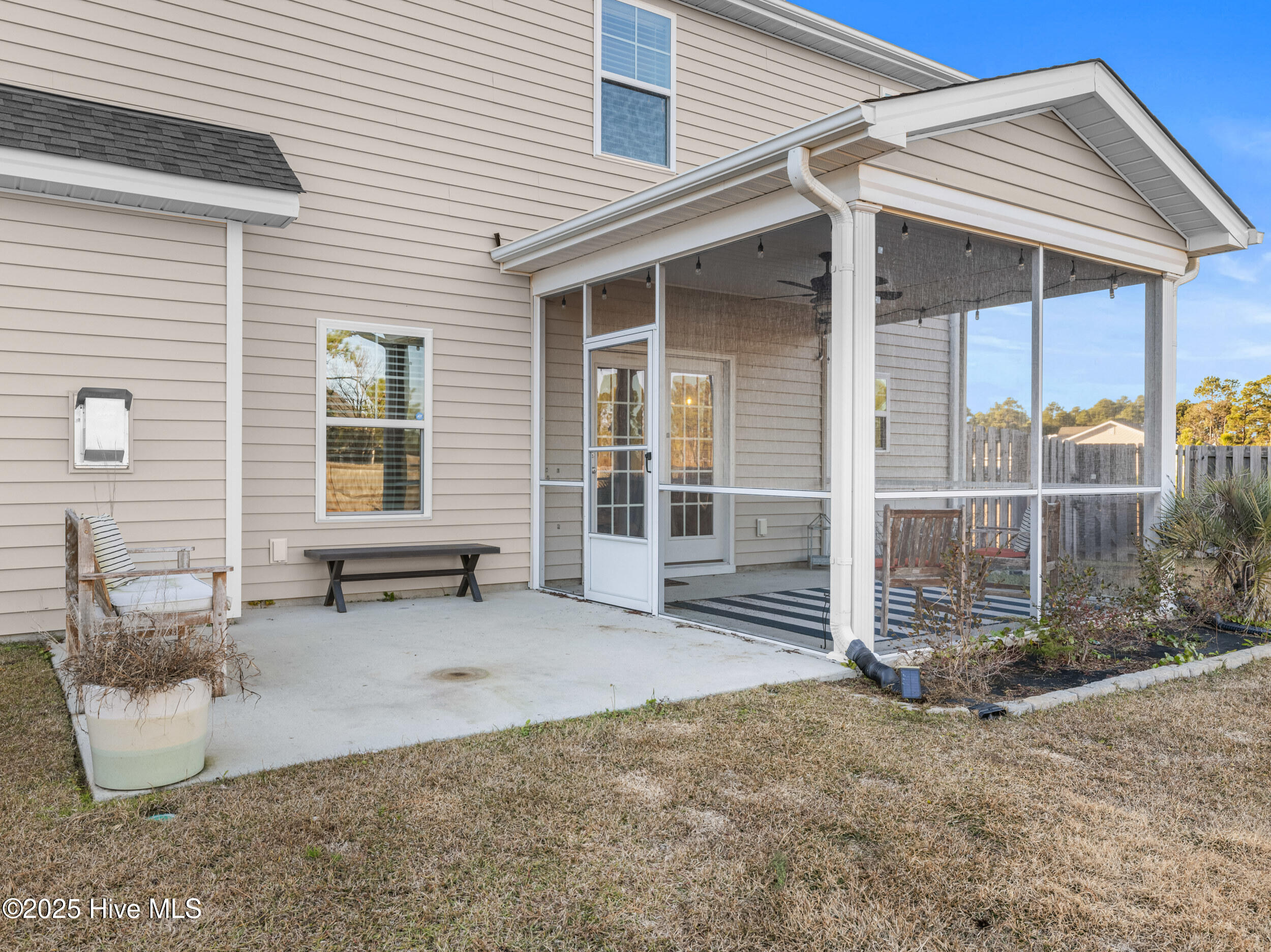 129 Oyster Landing Drive