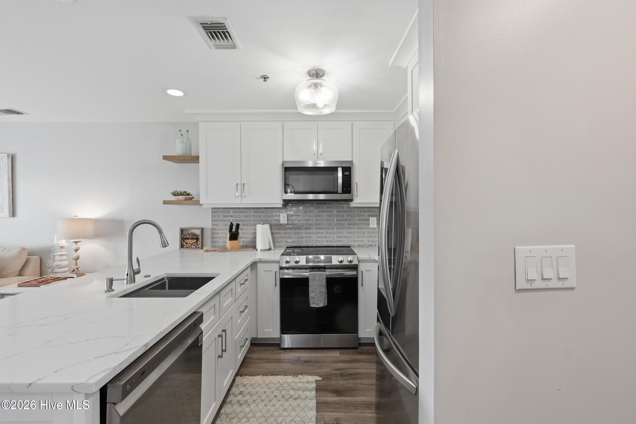 790 New River Inlet Road Unit 207a