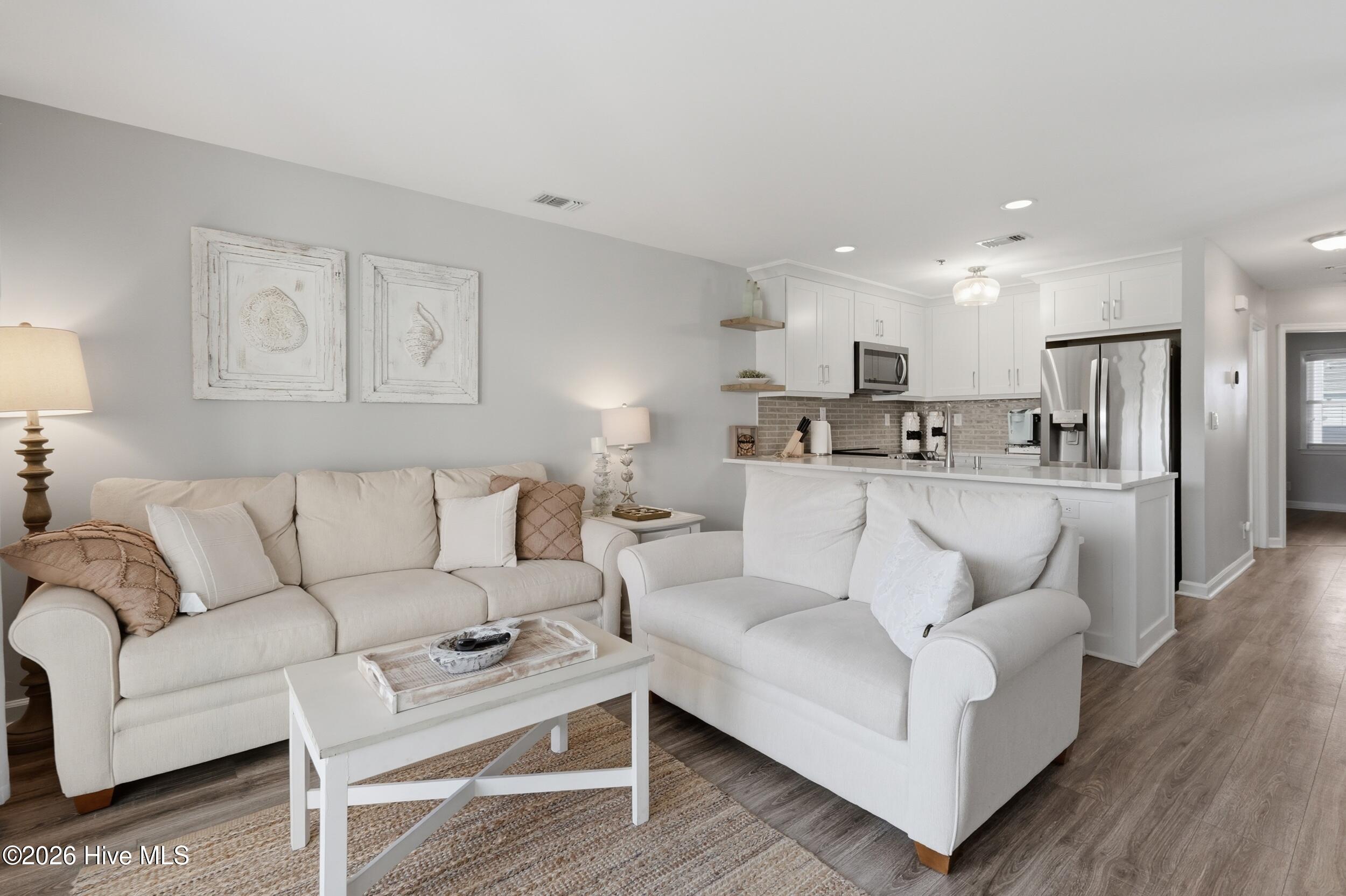 790 New River Inlet Road Unit 207a