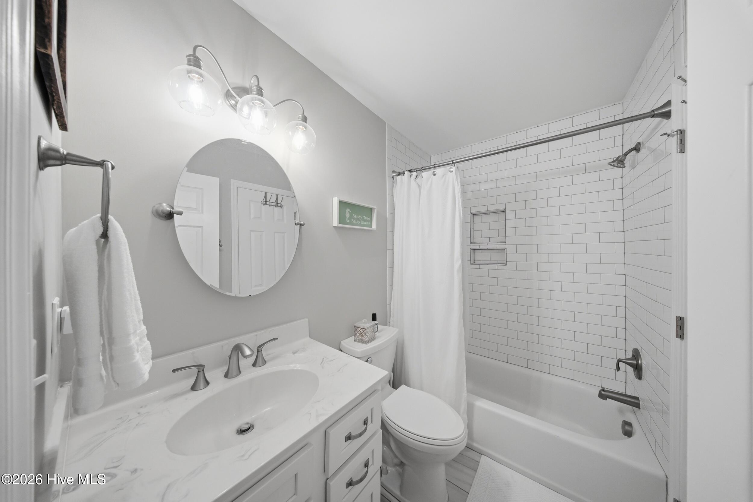 790 New River Inlet Road Unit 207a