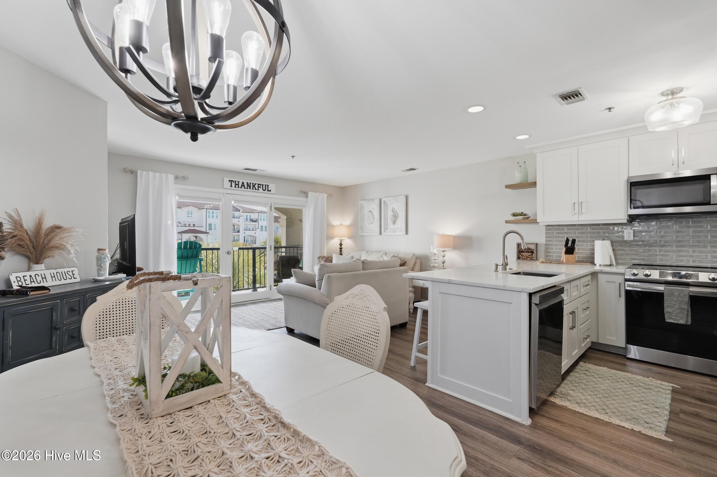 790 New River Inlet Road Unit 207a