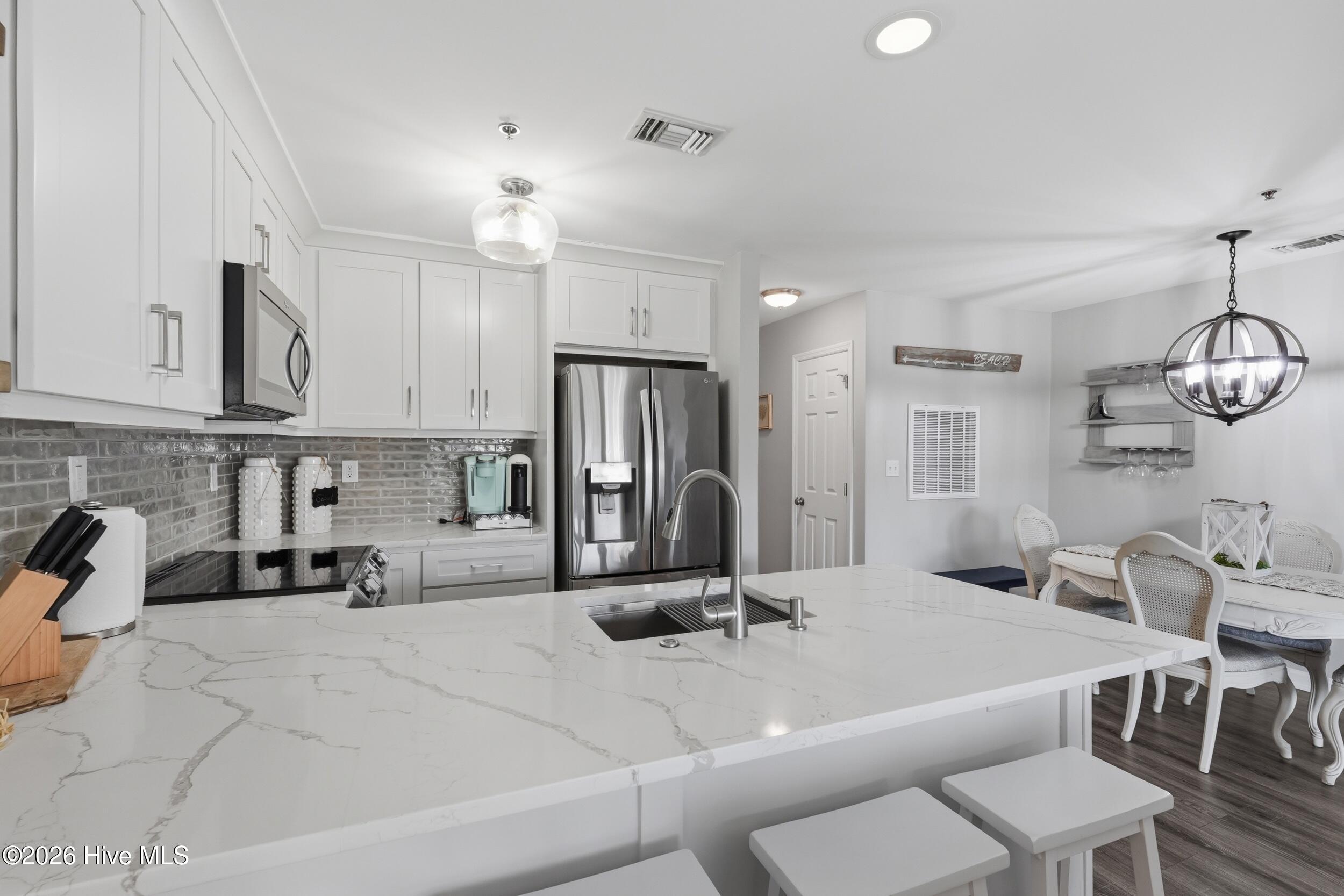 790 New River Inlet Road Unit 207a