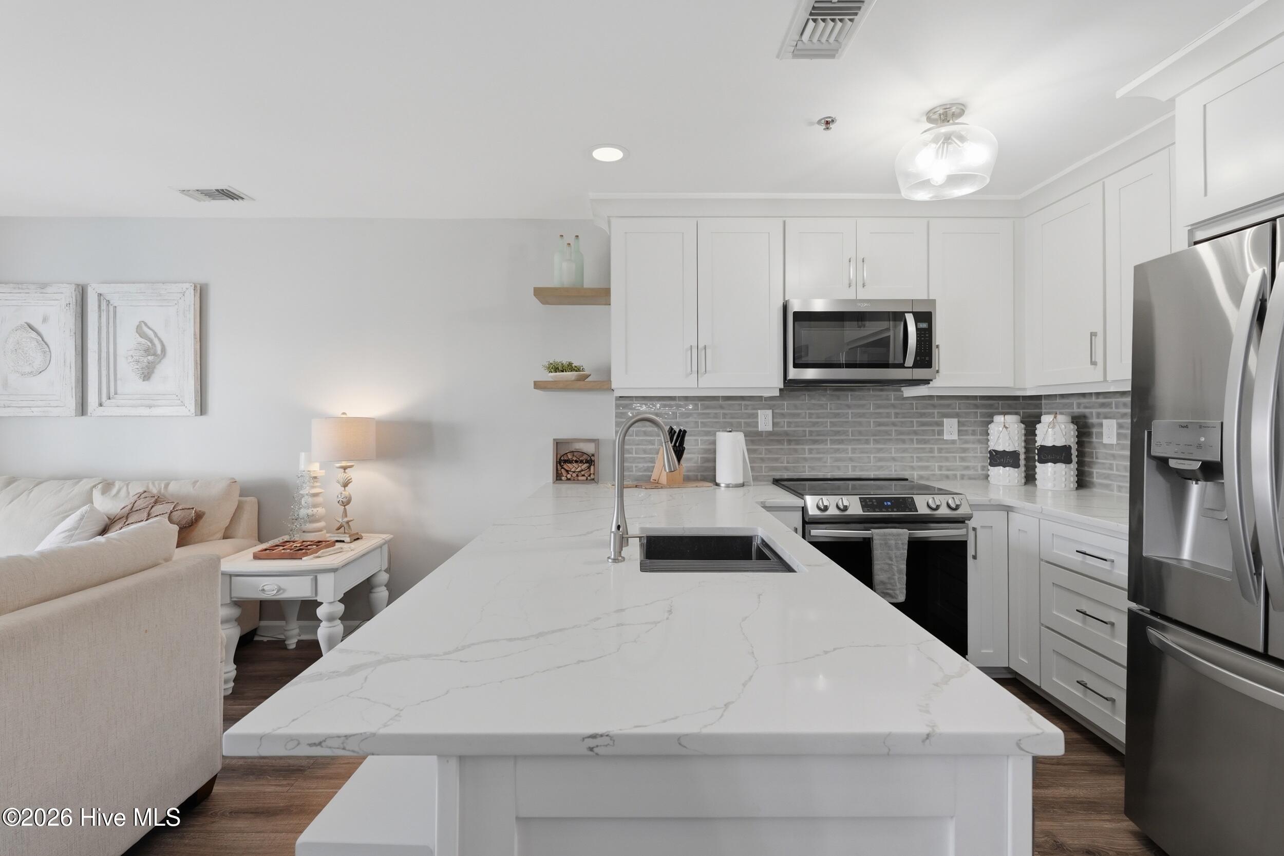 790 New River Inlet Road Unit 207a