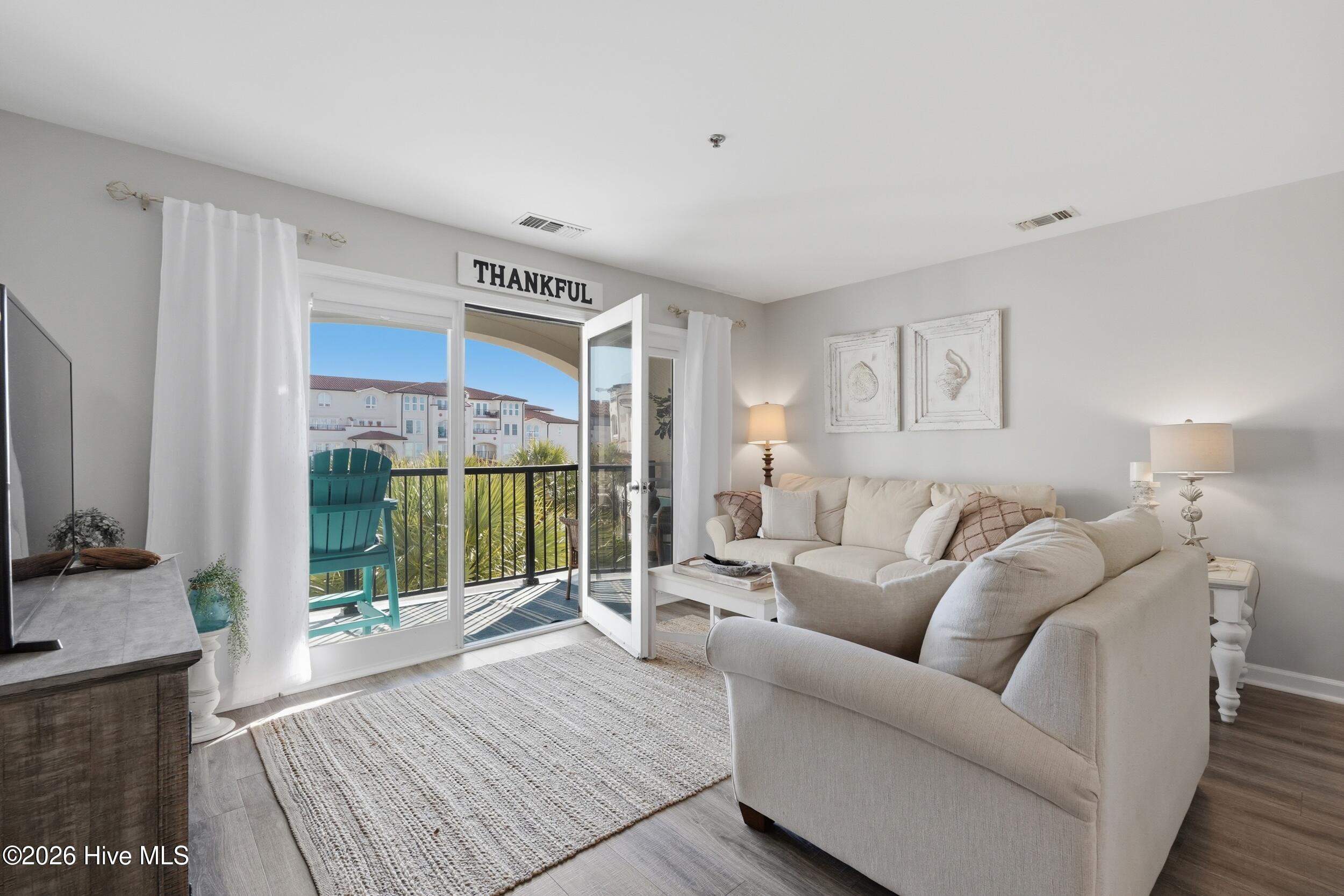 790 New River Inlet Road Unit 207a