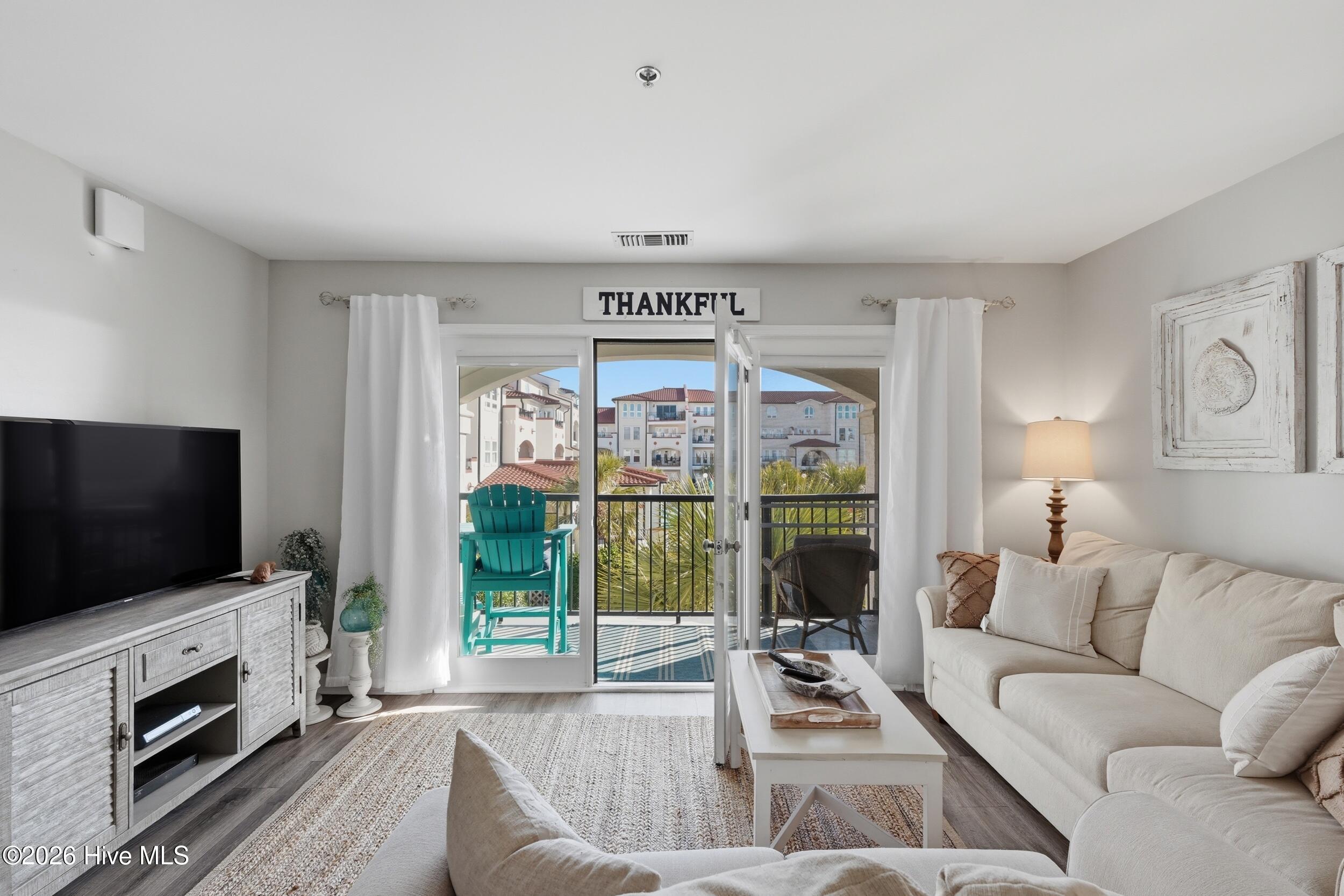 790 New River Inlet Road Unit 207a