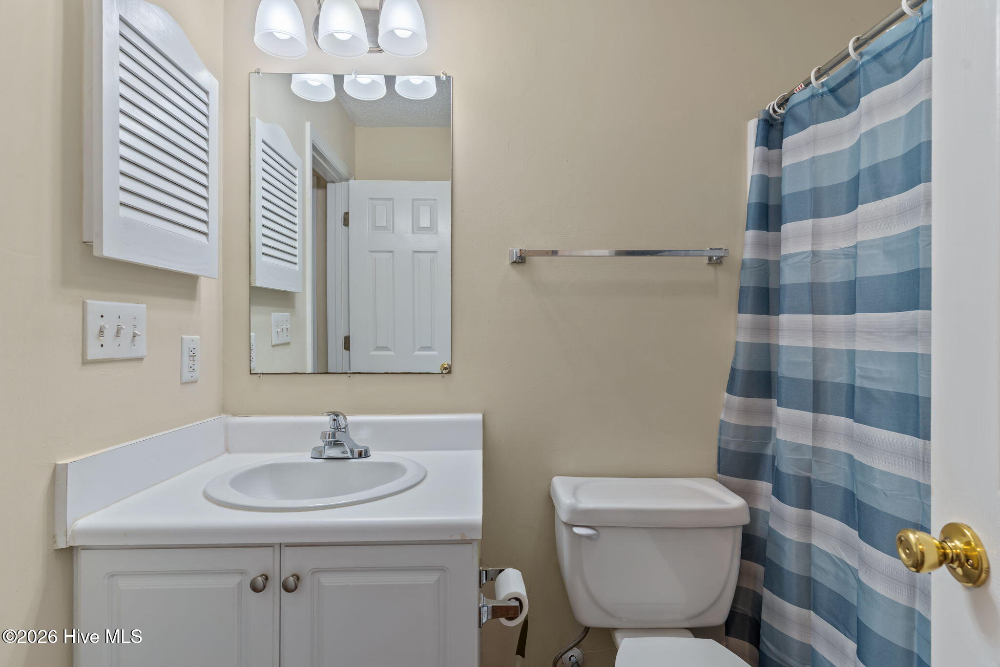 713 Clearwater Court C