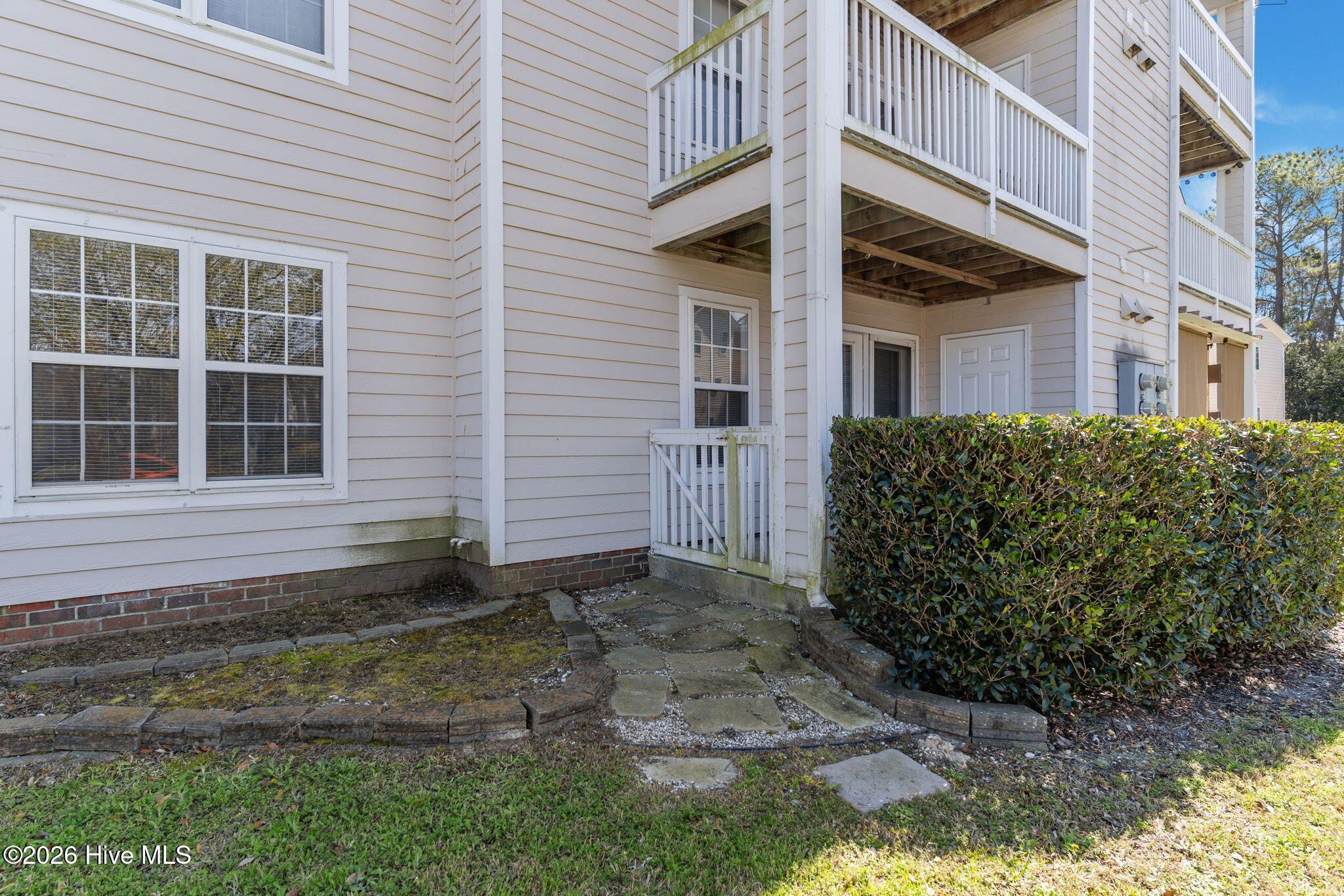713 Clearwater Court C