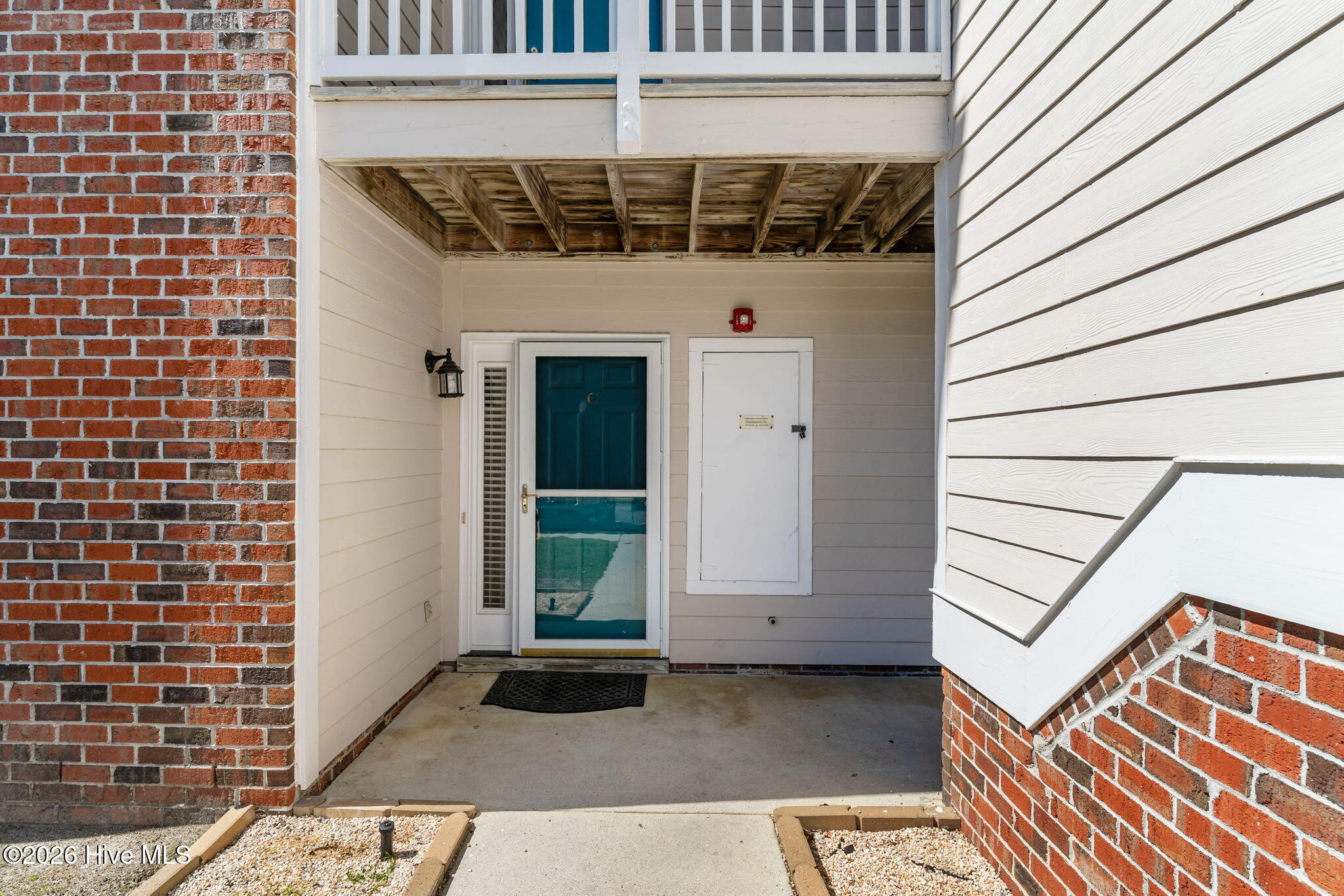713 Clearwater Court C